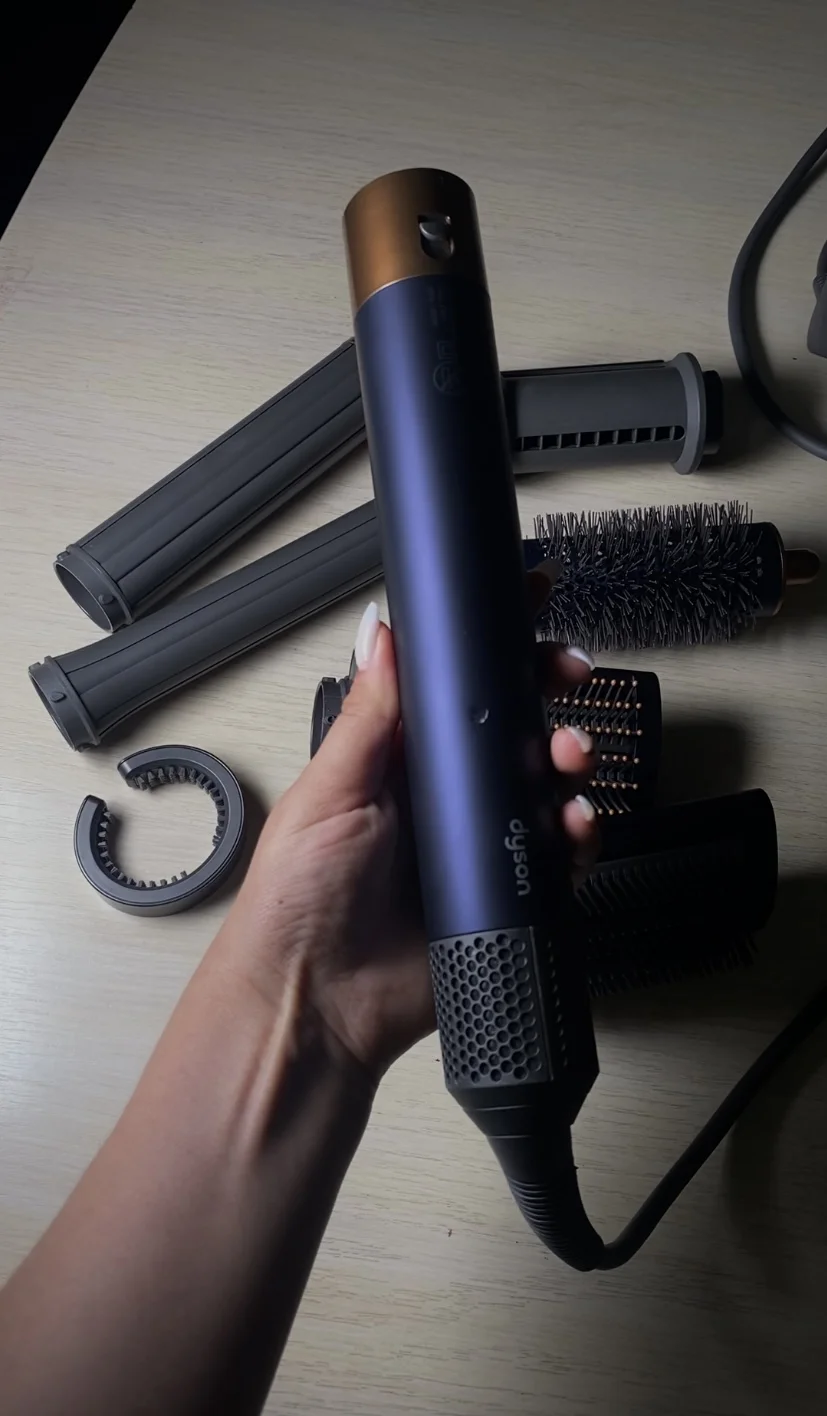 Продаю Dyson Airwrap Complete (оригинал Малайзия) — б/у в идеале! - миниатюра 4