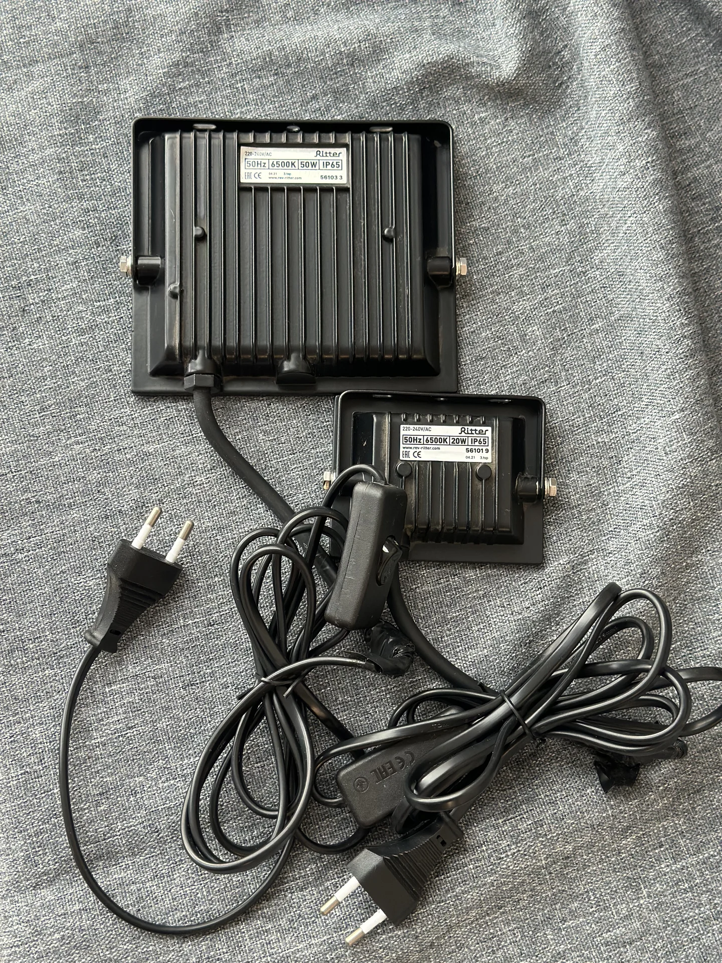 Светодиодный прожектор 50w / 20w - миниатюра 3