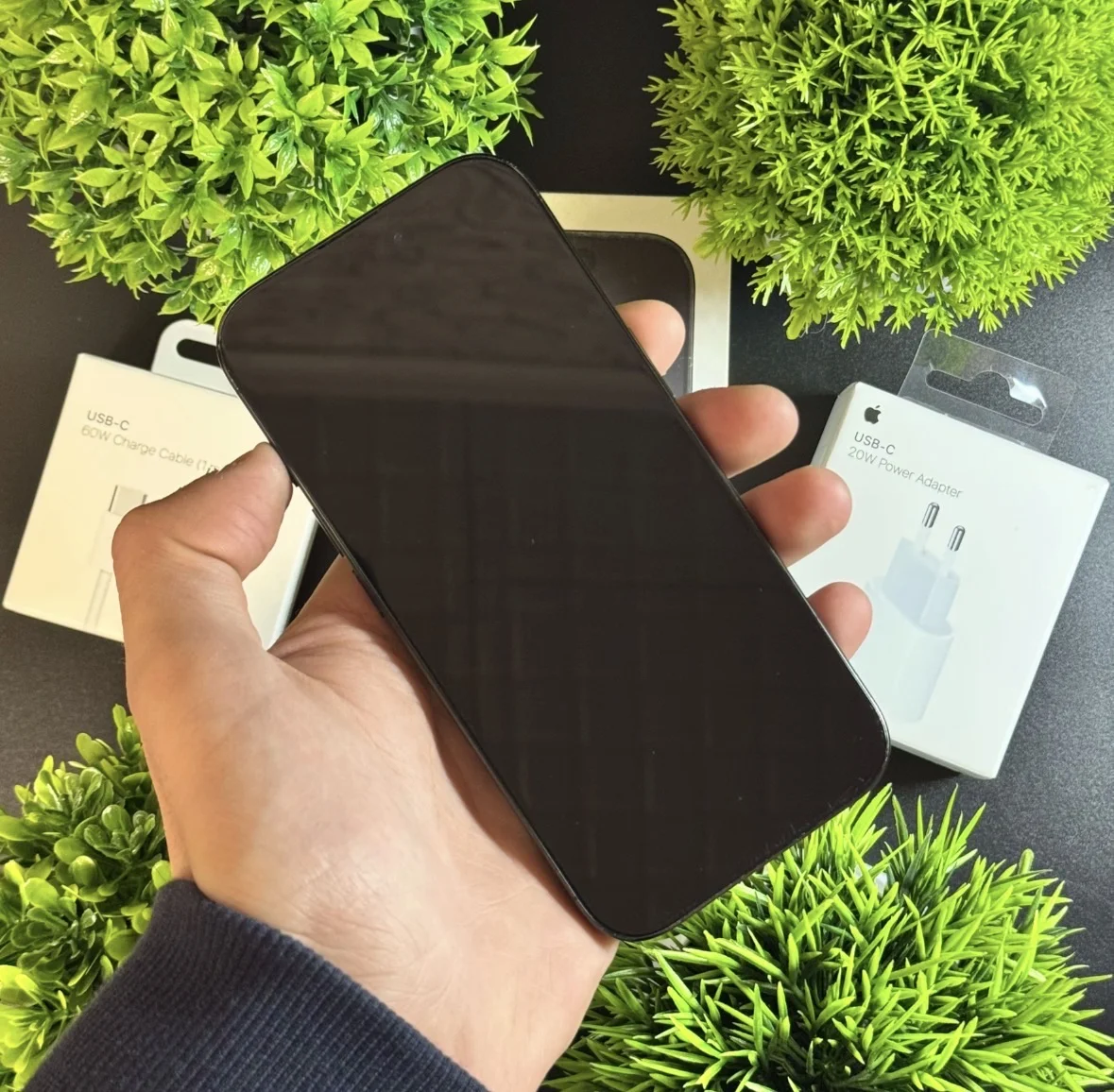 iPhone 16 Pro 128gb - миниатюра 2