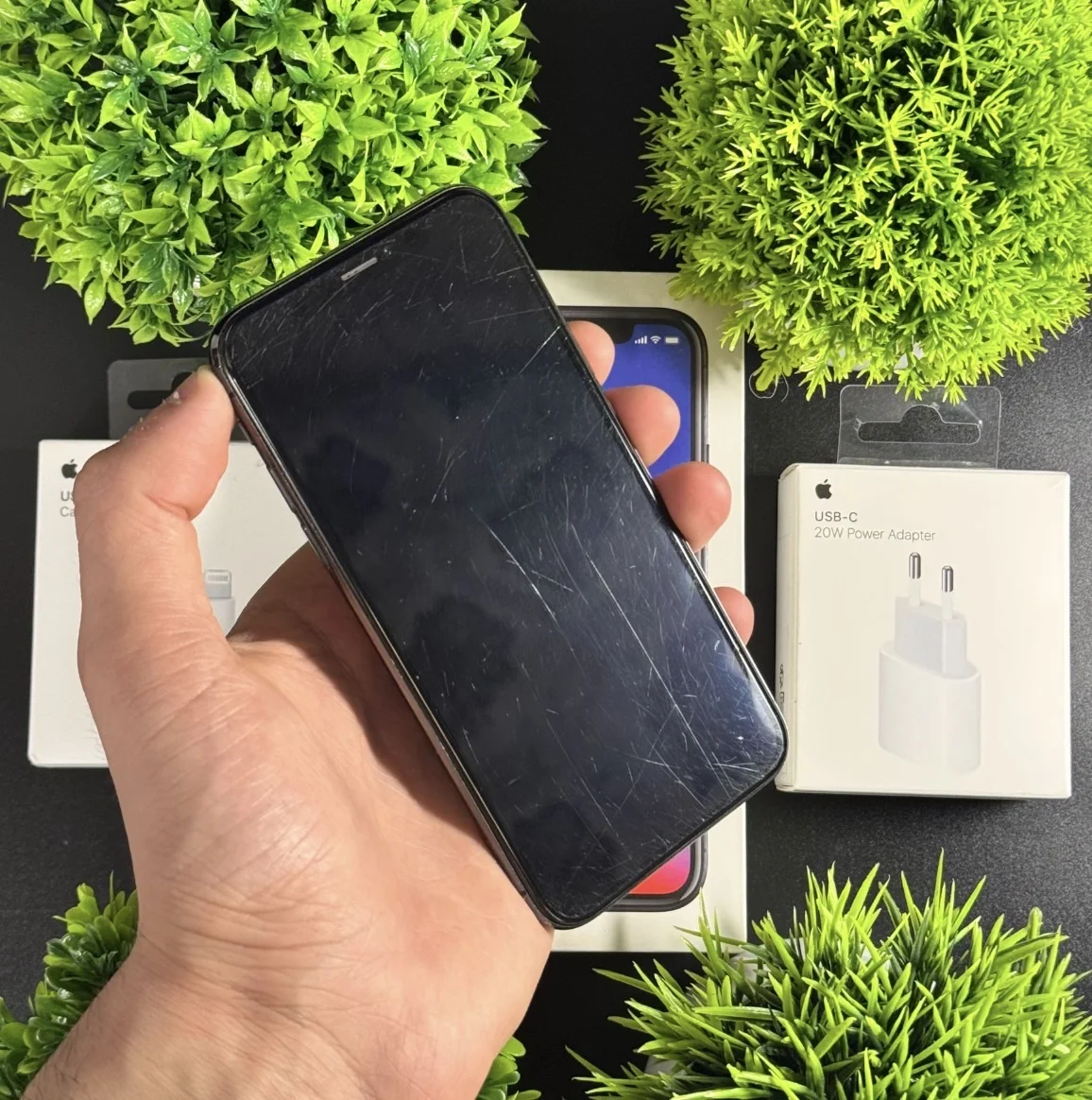iPhone X 64gb - миниатюра 3