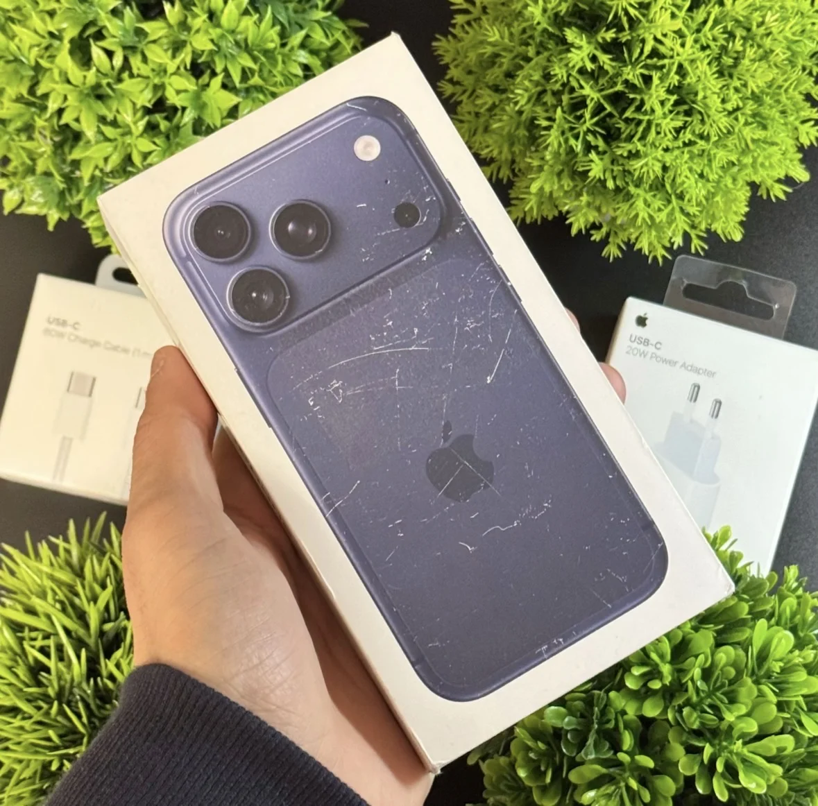 iPhone 17 Pro 256gn Esim