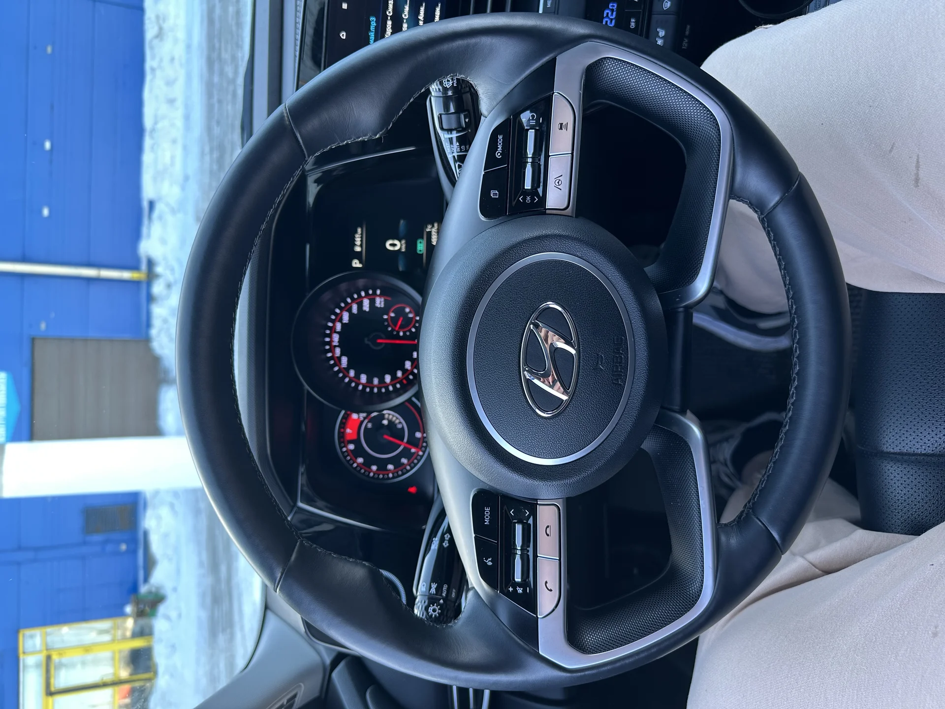 Перетяжка салона автомобиля - миниатюра 5