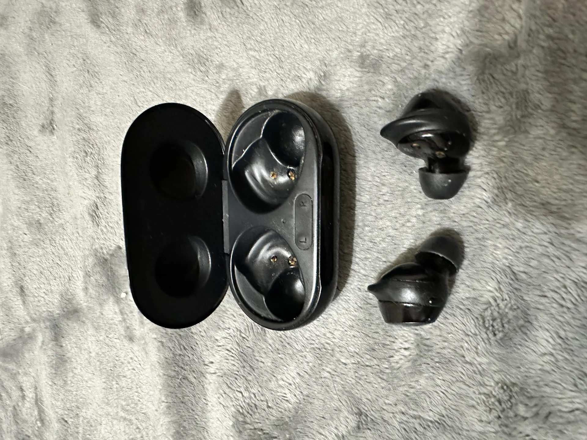 Samsung galaxy buds plus - миниатюра 2