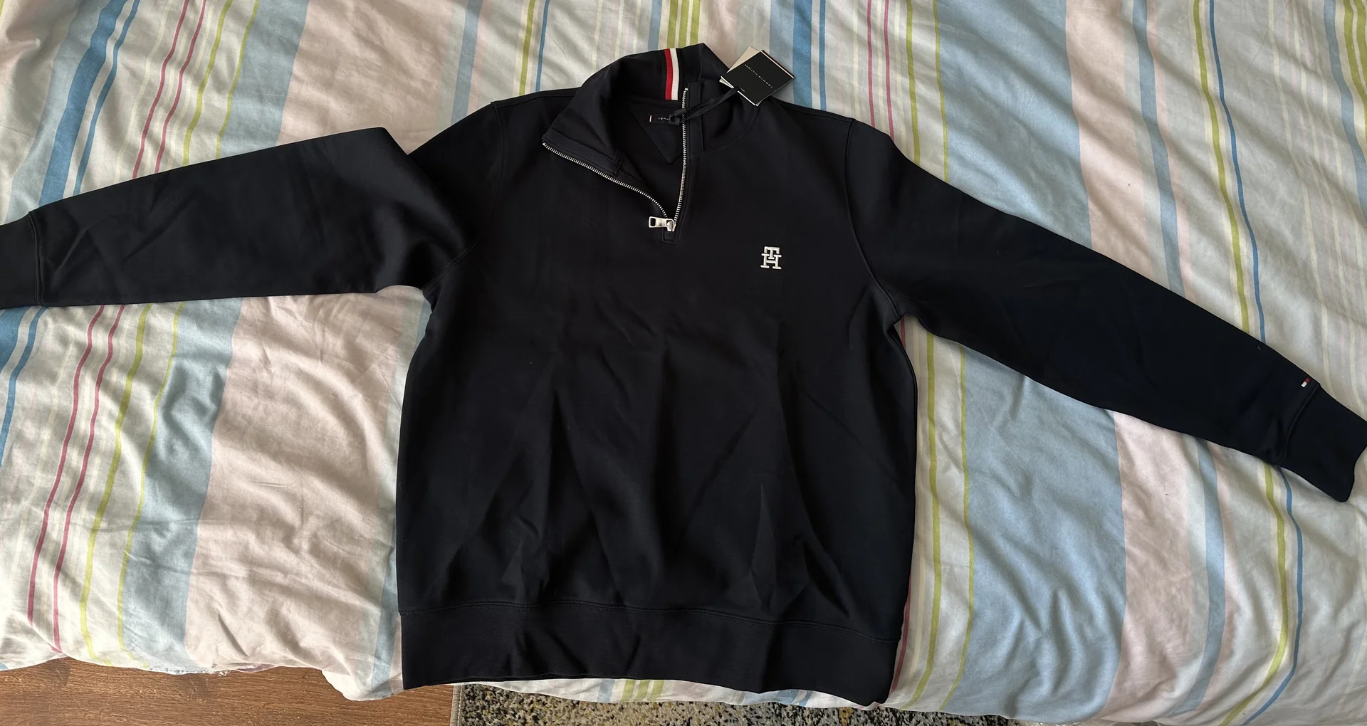 Свитшот кофта лонгслив Tommy Hilfiger оригинал - изображение 1