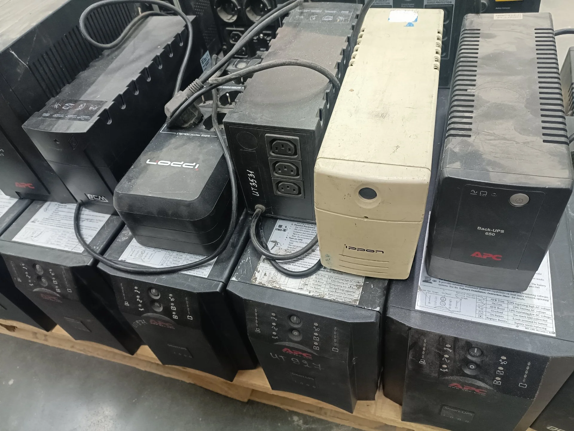 ИБП APC Smart-UPS 1000 и аналогичные модели - миниатюра 2