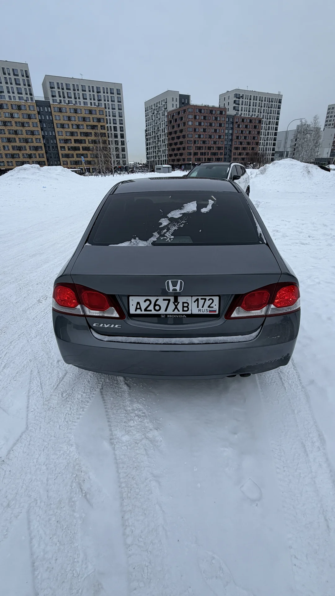 Honda Civic 4D - миниатюра 3