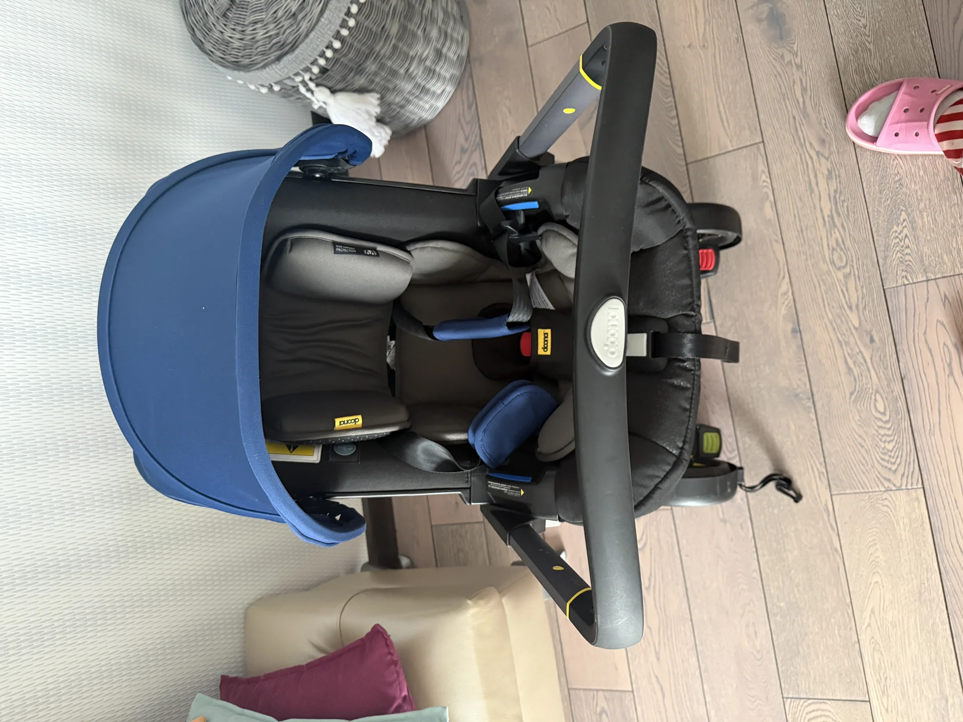 Коляска-автокресло Doona Plus Royal blue - миниатюра 2