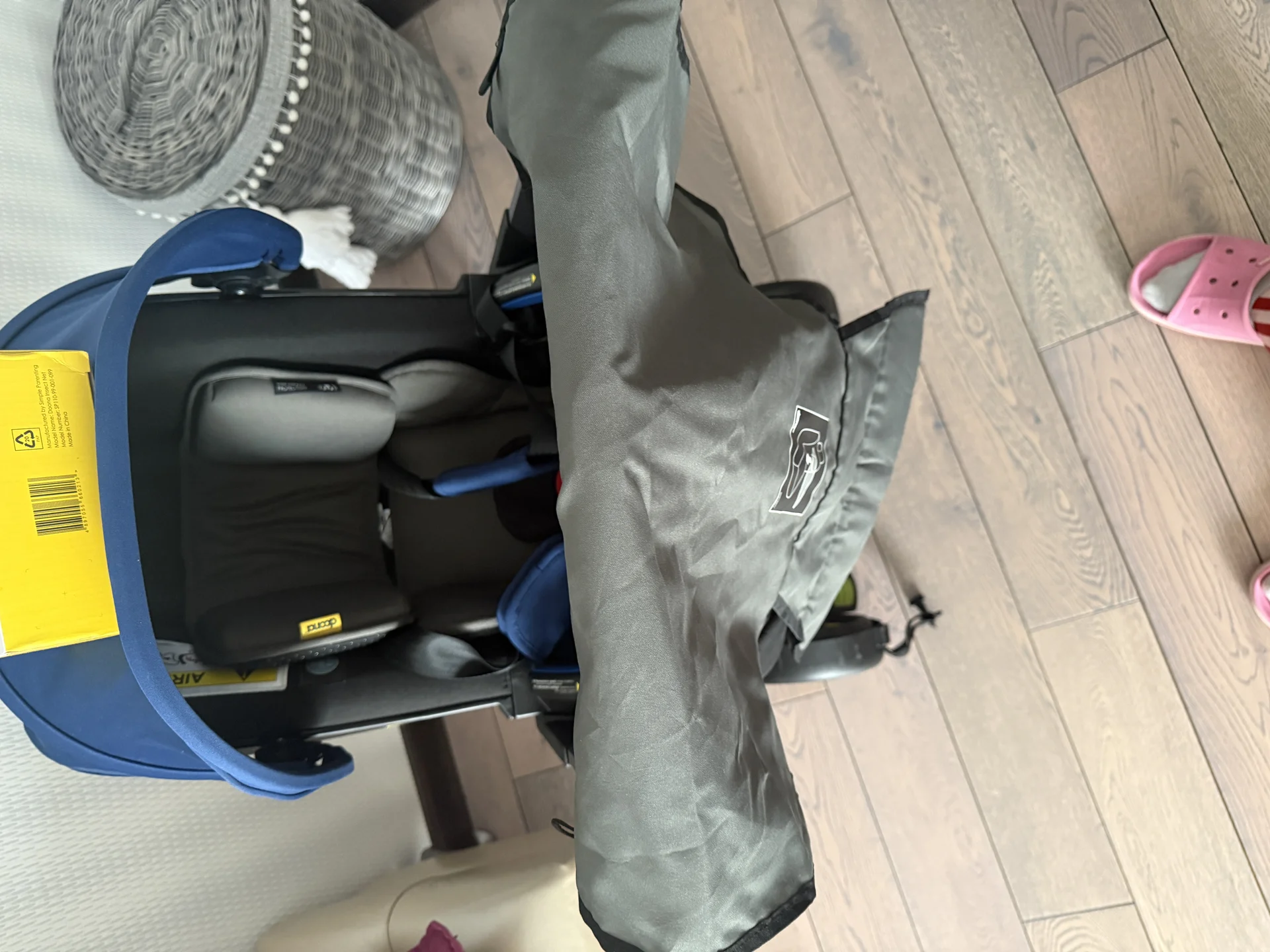 Коляска-автокресло Doona Plus Royal blue - миниатюра 8