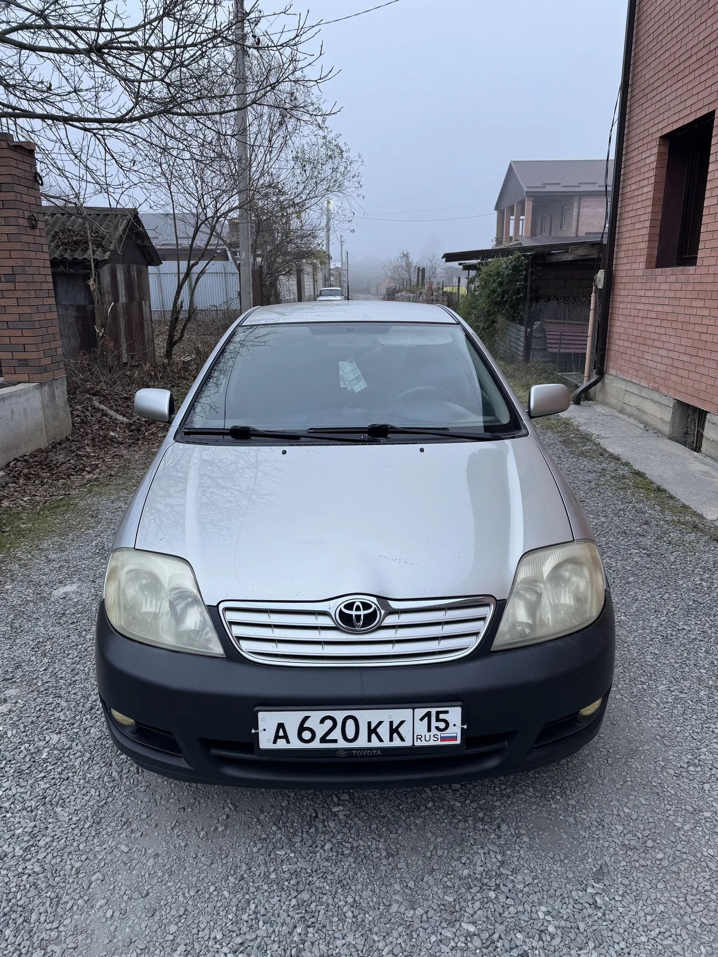 Toyota Corolla 1.6 MT, 2005 - изображение 1