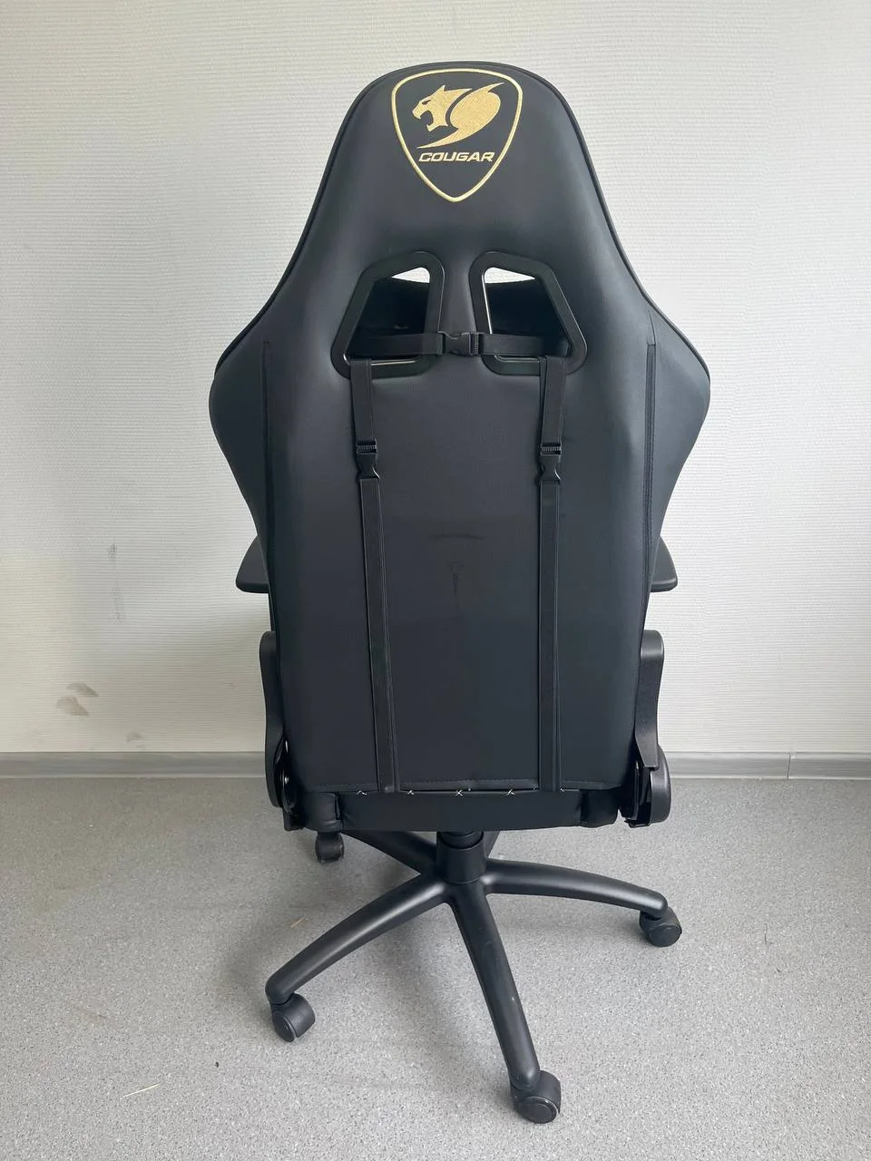 Кресло компьютерное Cougar Armor One Royal - миниатюра 2