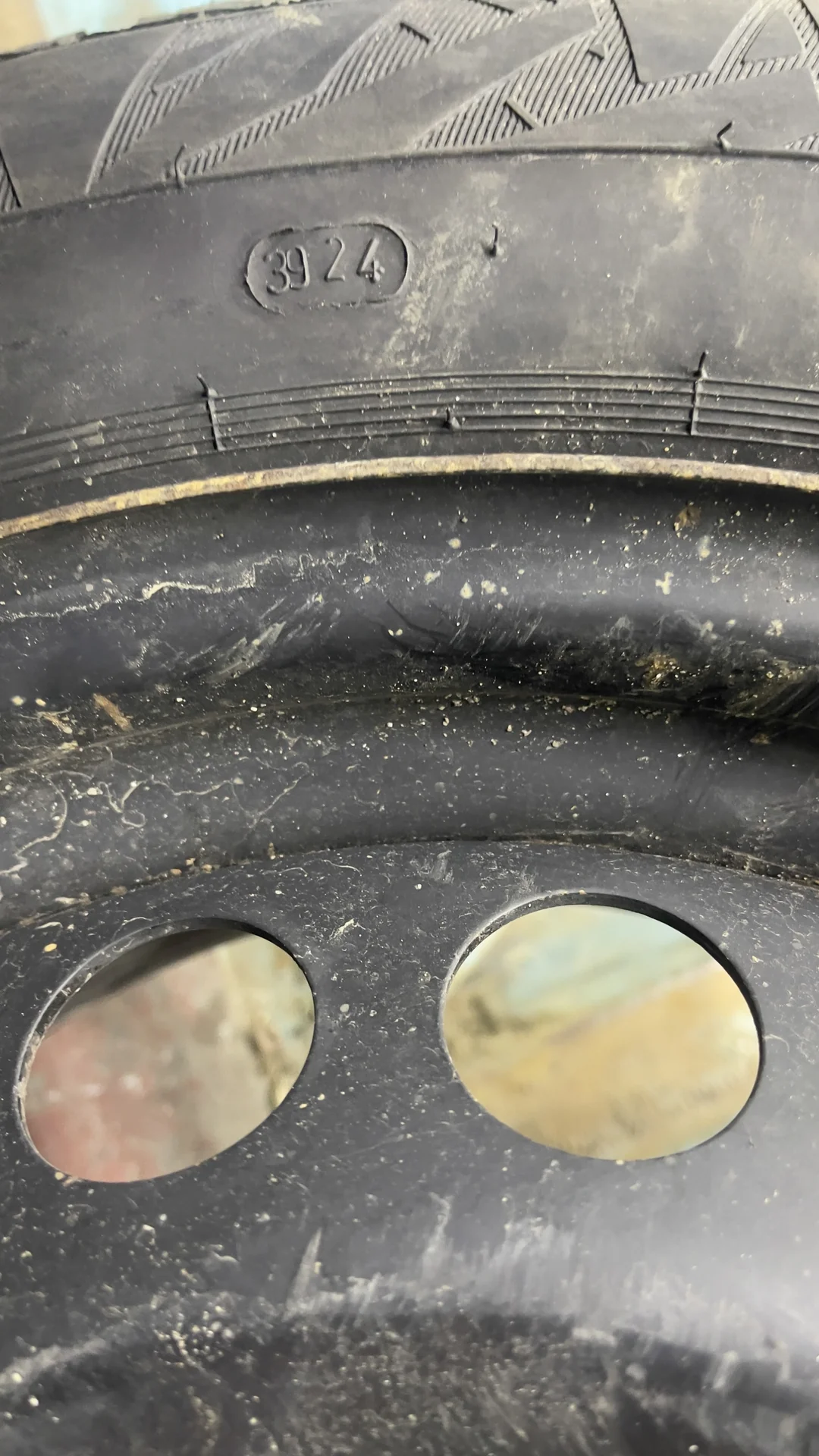 Зимняя резина 205/60 R16 - миниатюра 5