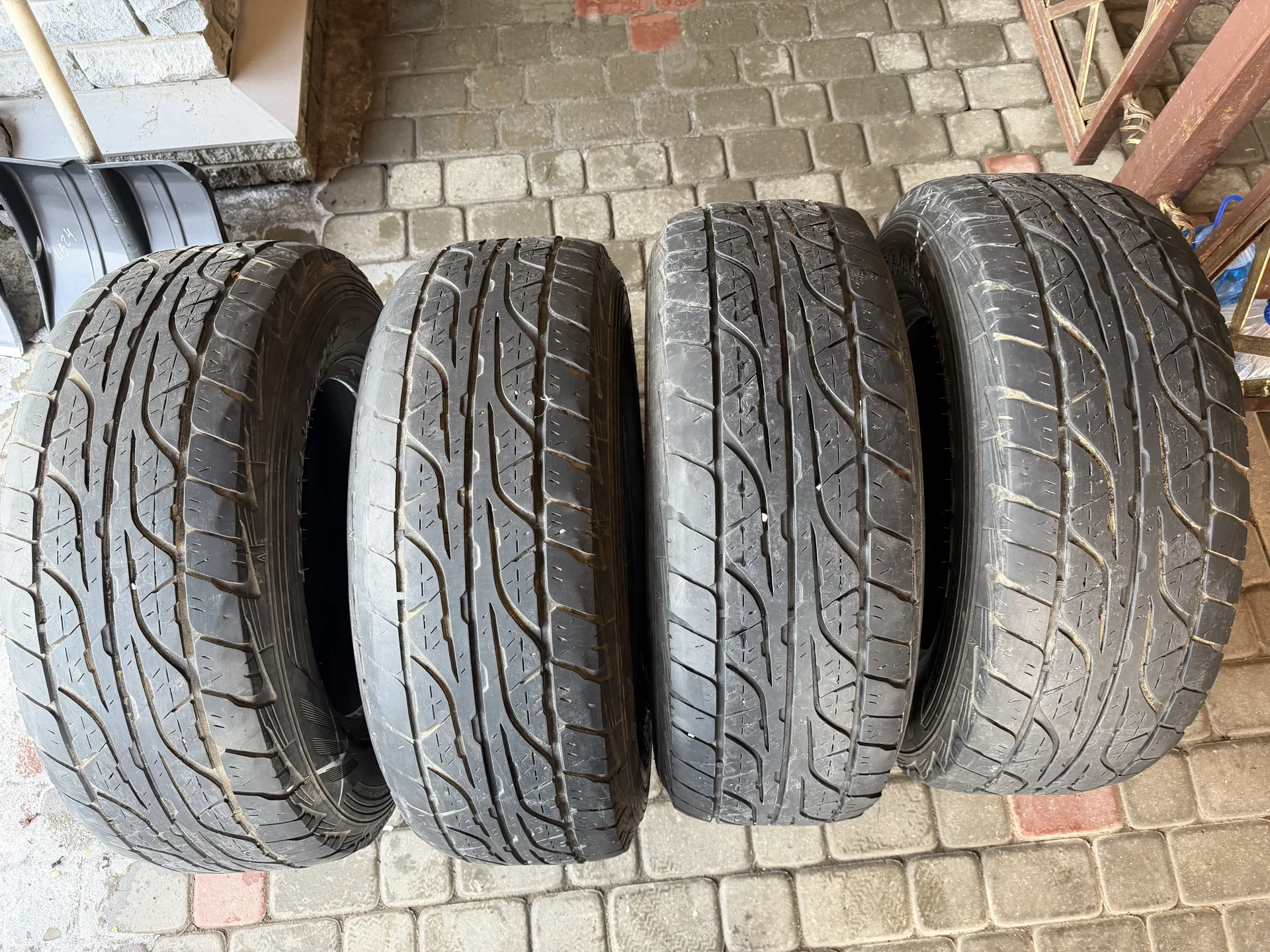 Dunlop Grandtrek AT3 265/65 R17 112S - миниатюра 2