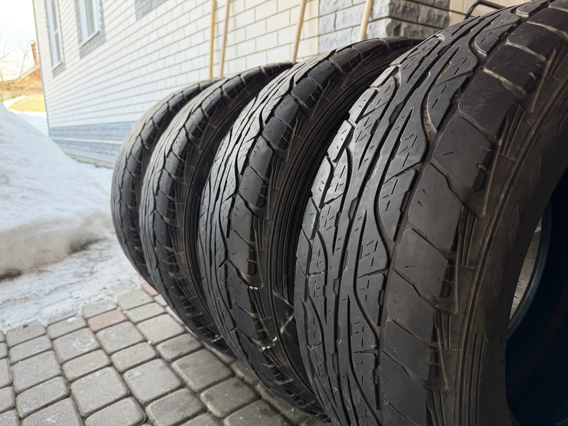 Dunlop Grandtrek AT3 265/65 R17 112S - миниатюра 4