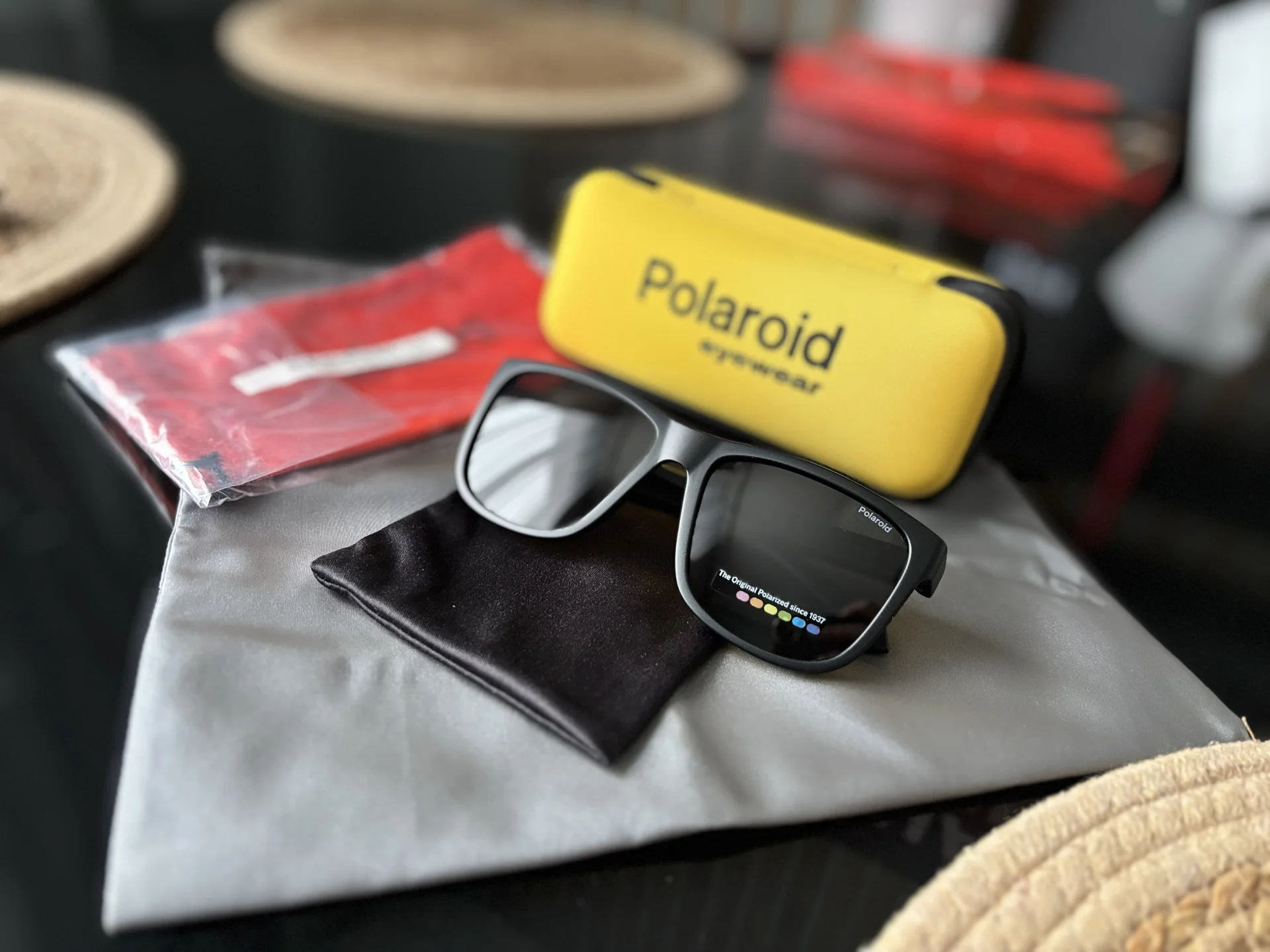 Очки Polaroid оригинал - миниатюра 2