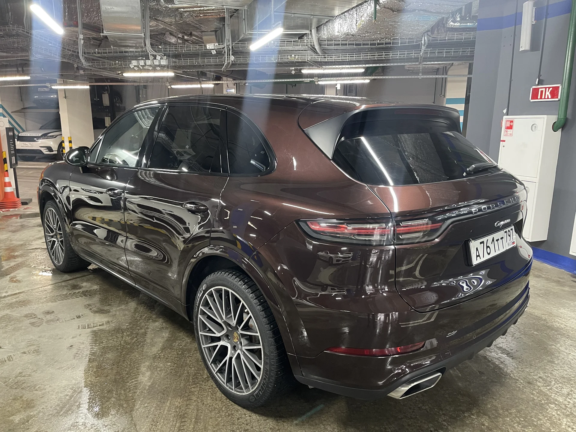 Porsche Cayenne - миниатюра 3