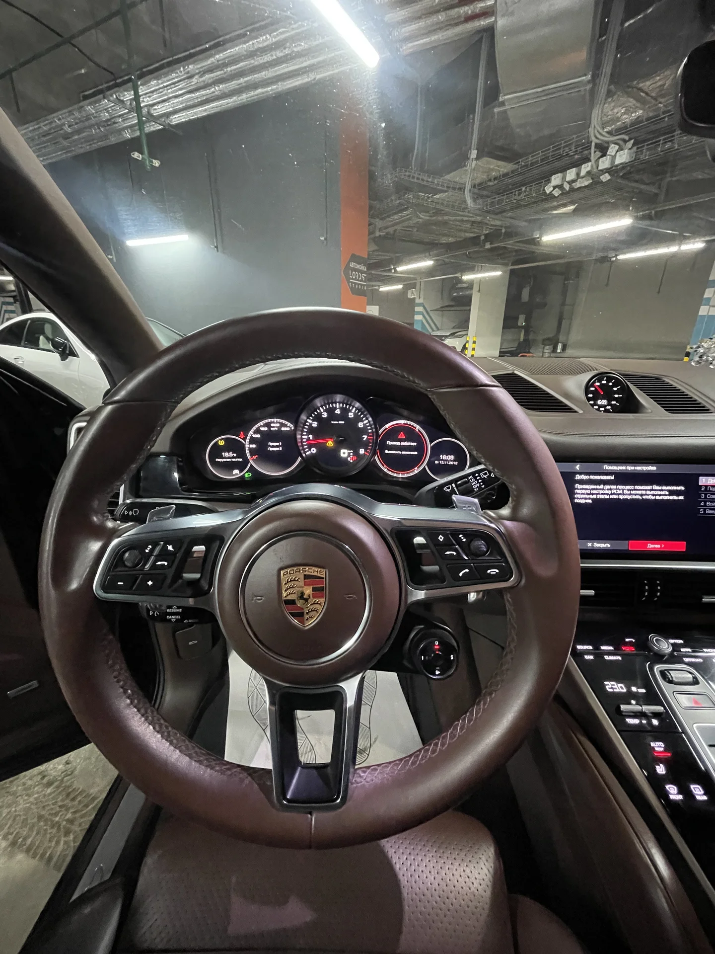 Porsche Cayenne - миниатюра 7