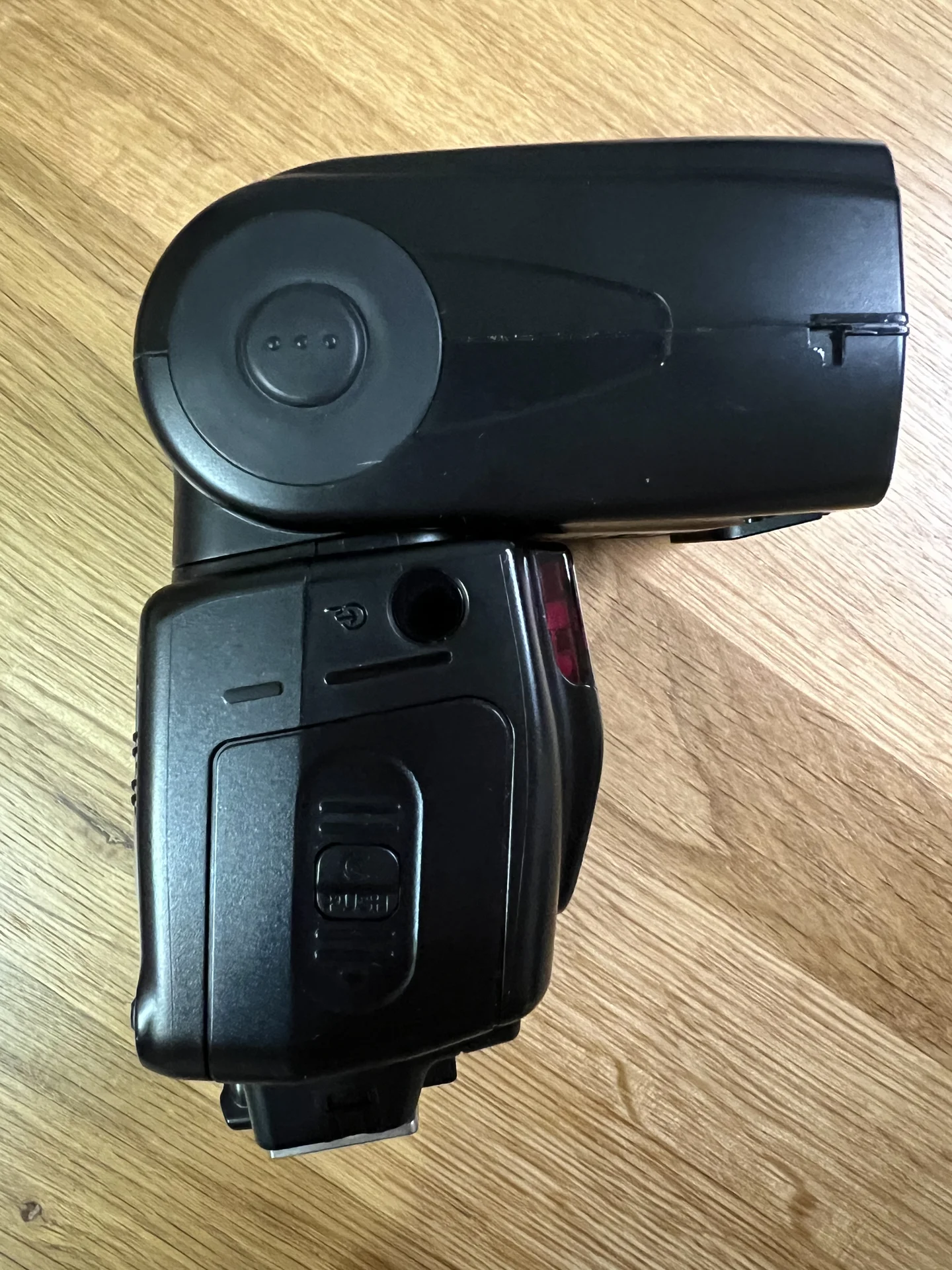 На камерная вспышка NIKON SB-700 - миниатюра 5