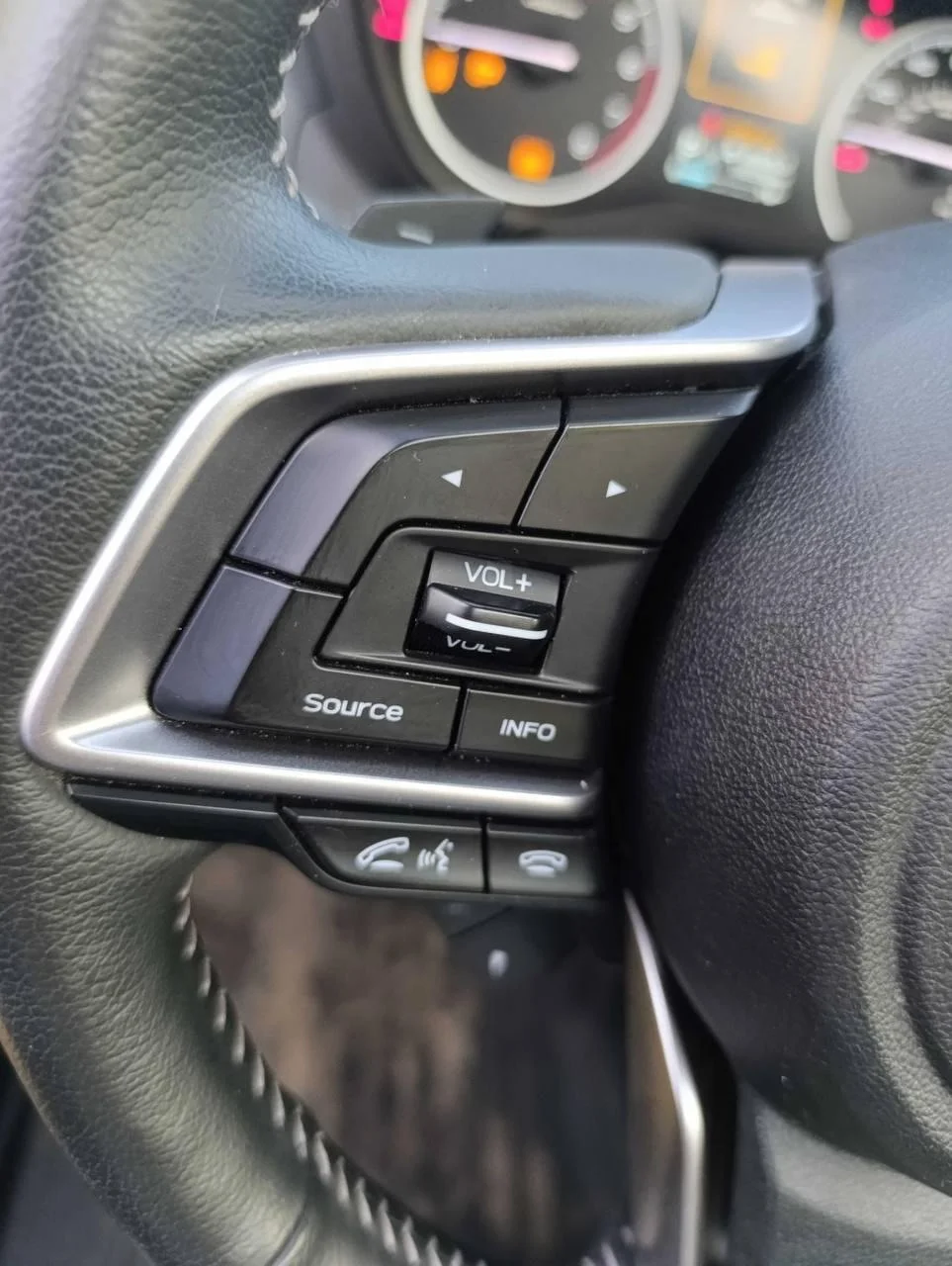 Subaru forester 21год - миниатюра 14