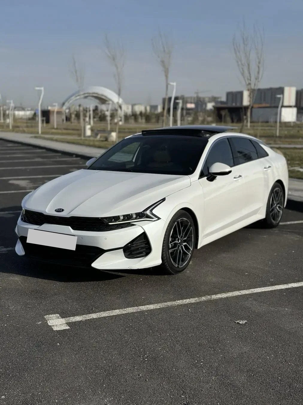 Kia k5 2022 год - миниатюра 3