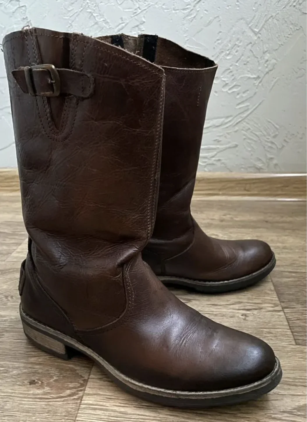 Кожаные сапоги Roxy 37р - миниатюра 3