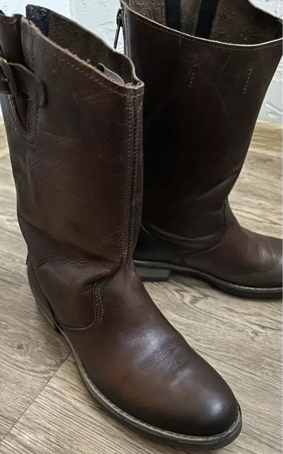 Кожаные сапоги Roxy 37р - миниатюра 4