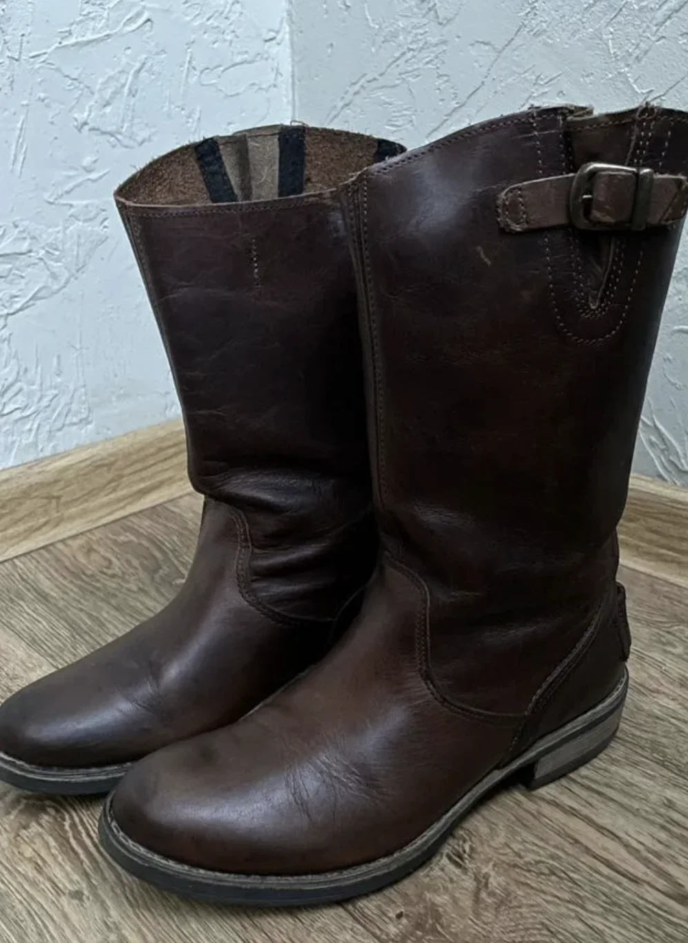 Кожаные сапоги Roxy 37р - миниатюра 6