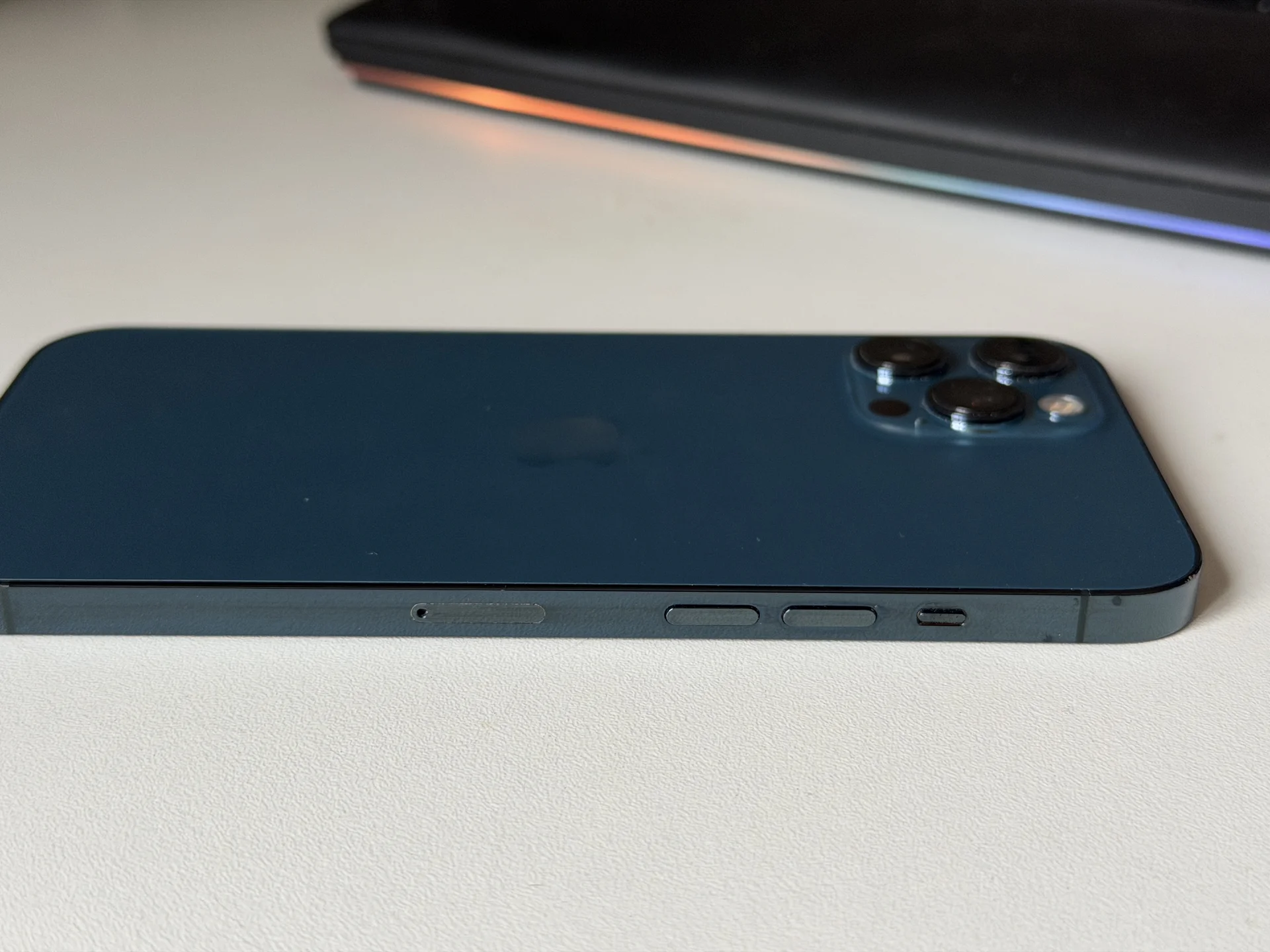 iPhone 12 Pro Max 256 gb - миниатюра 2