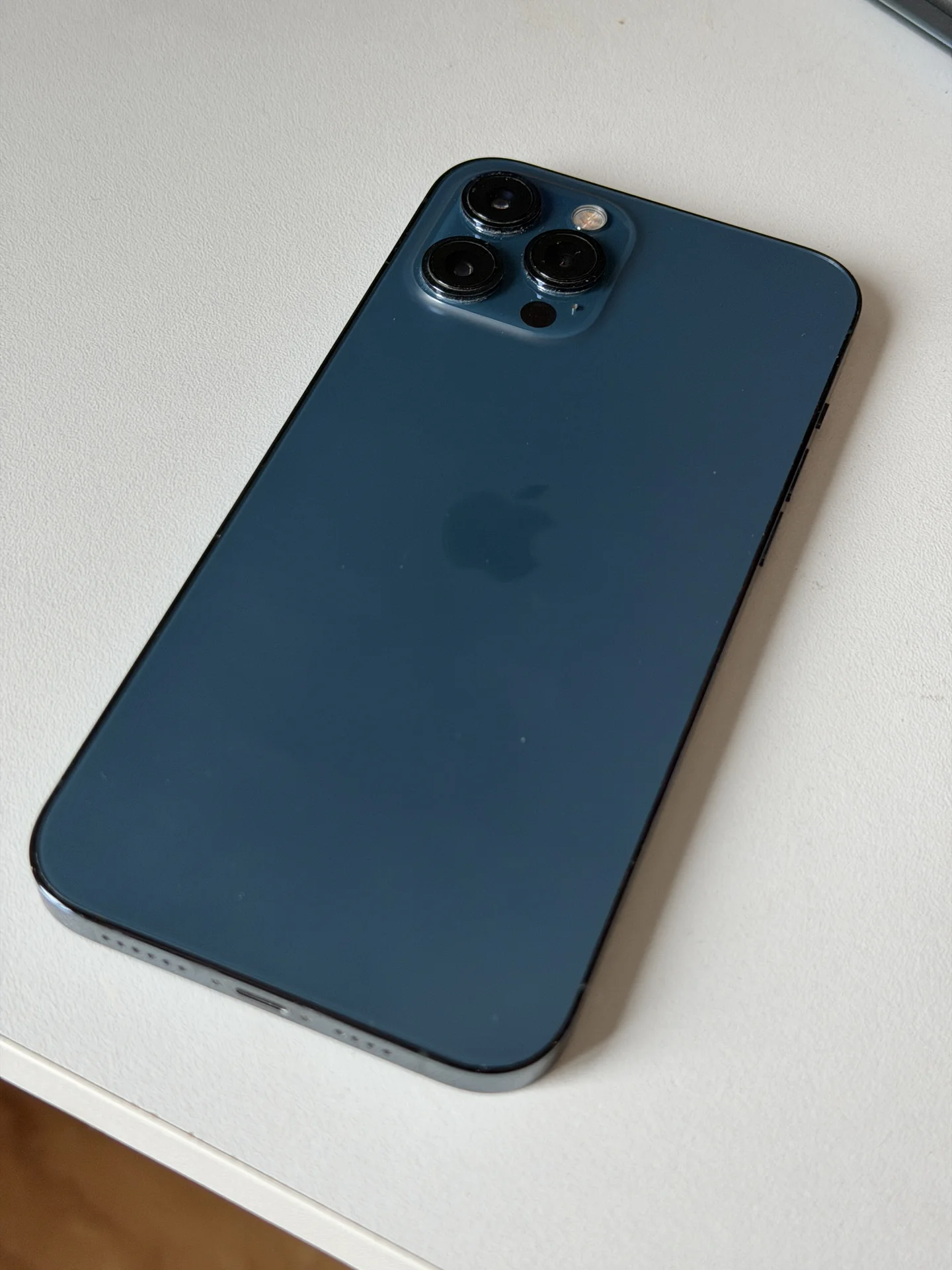 iPhone 12 Pro Max 256 gb - миниатюра 4