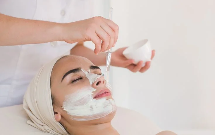 Курсы массажа, косметолог, обучение депиляции - миниатюра 2