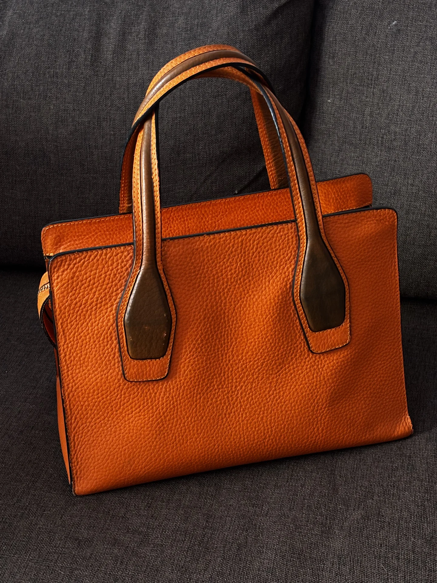 Кожанная сумка salvatore ferragamo, оригинал - миниатюра 2