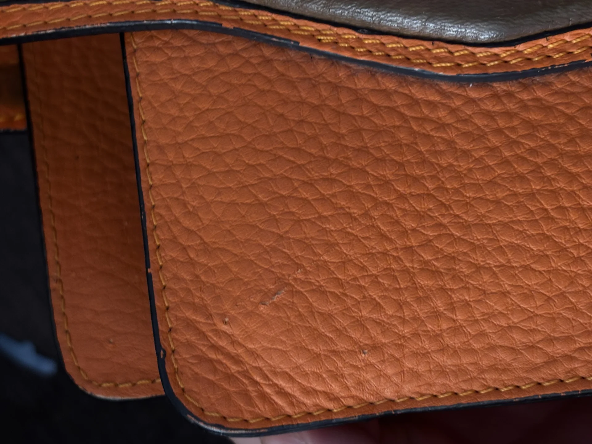 Кожанная сумка salvatore ferragamo, оригинал - миниатюра 6