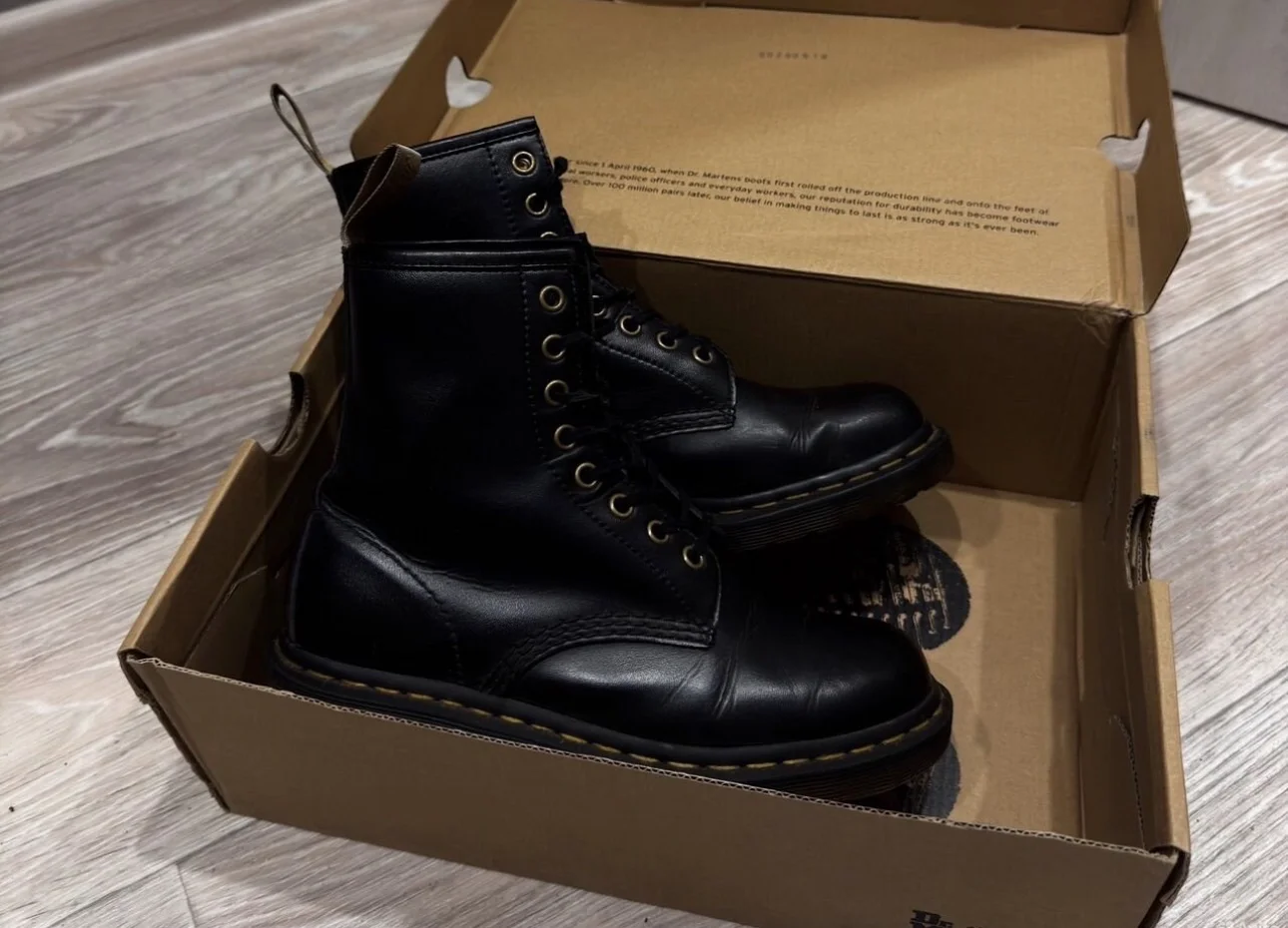 Ботинки dr martens 38 - изображение 1