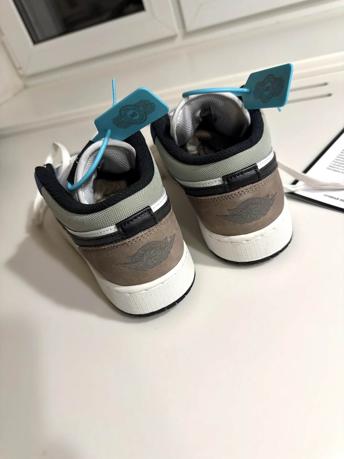 Jordan Air Jordan 1 38 - миниатюра 3