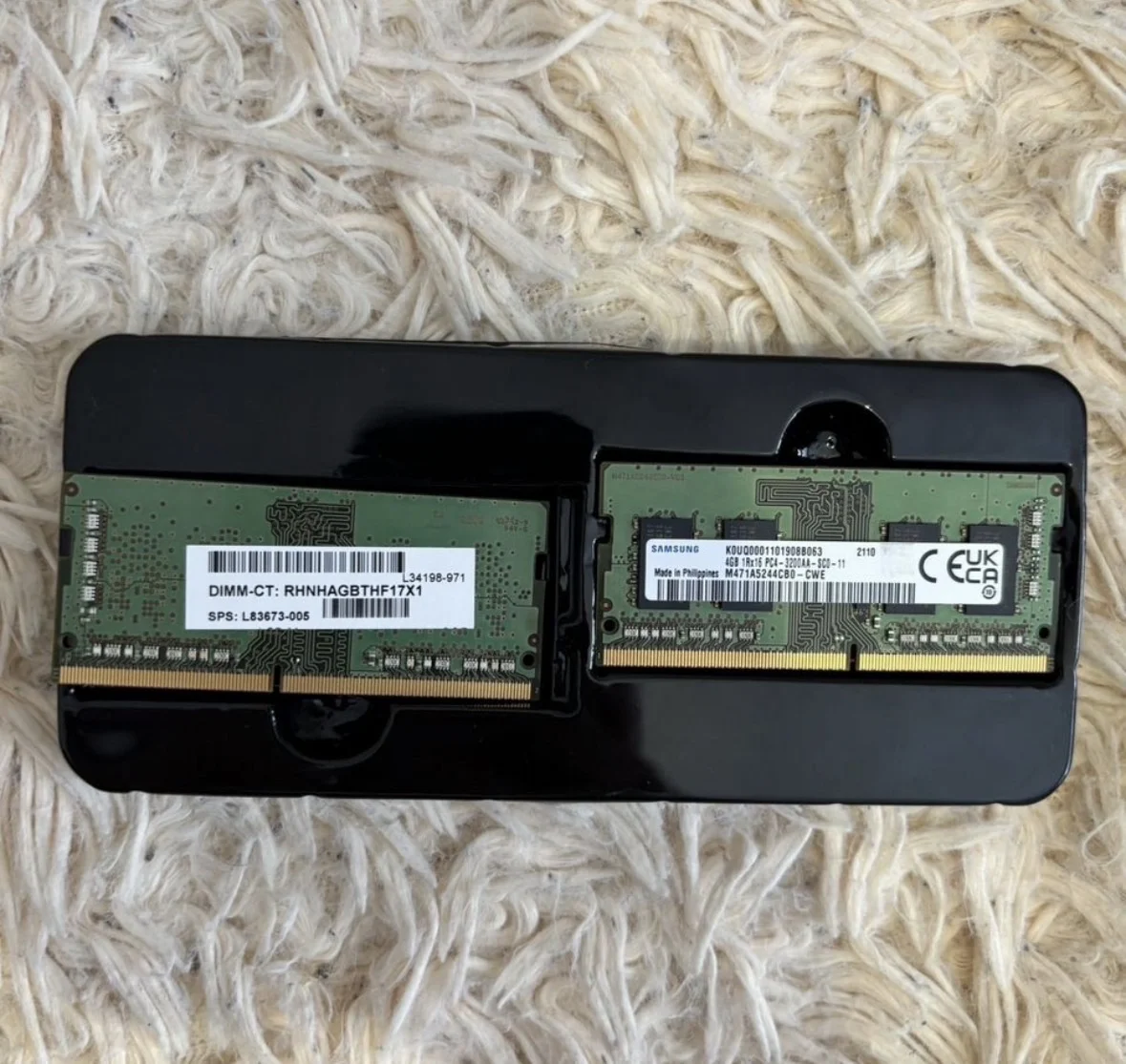 Озу samsung 4GB 1Rx16 PC4 - 3200AA - SCO - 11 - изображение 1