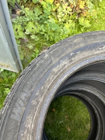 Зимние шины. Nexen Winguard Spike WS62 235/55 R19 - миниатюра 3
