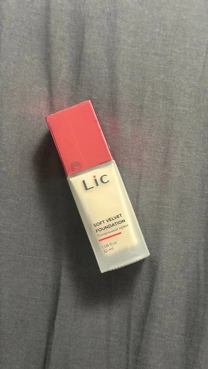 Тональный крем LIC Y02 - изображение 1