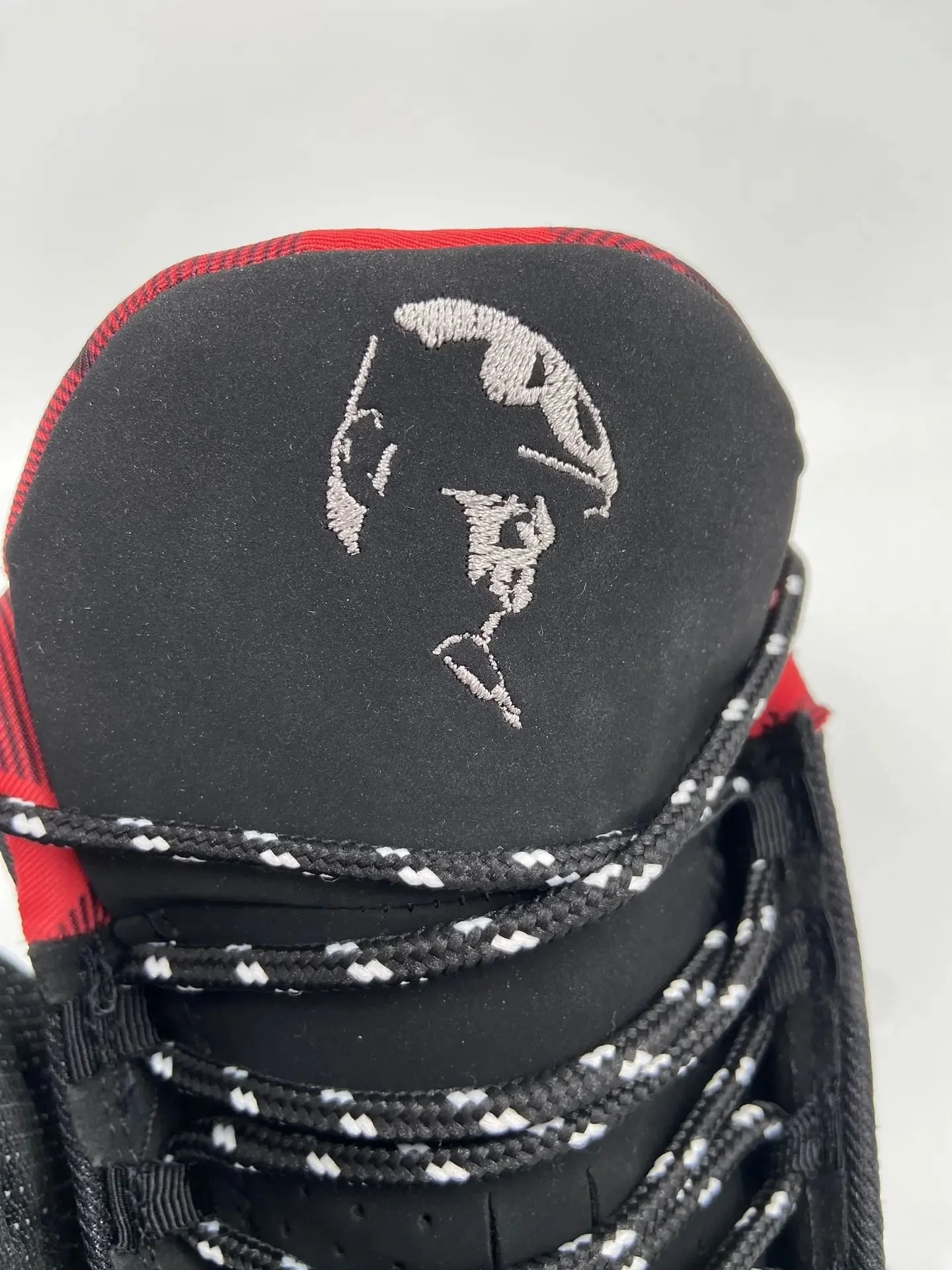 Кроссовки Jordan 12 черные, размеры 41-46 - миниатюра 2