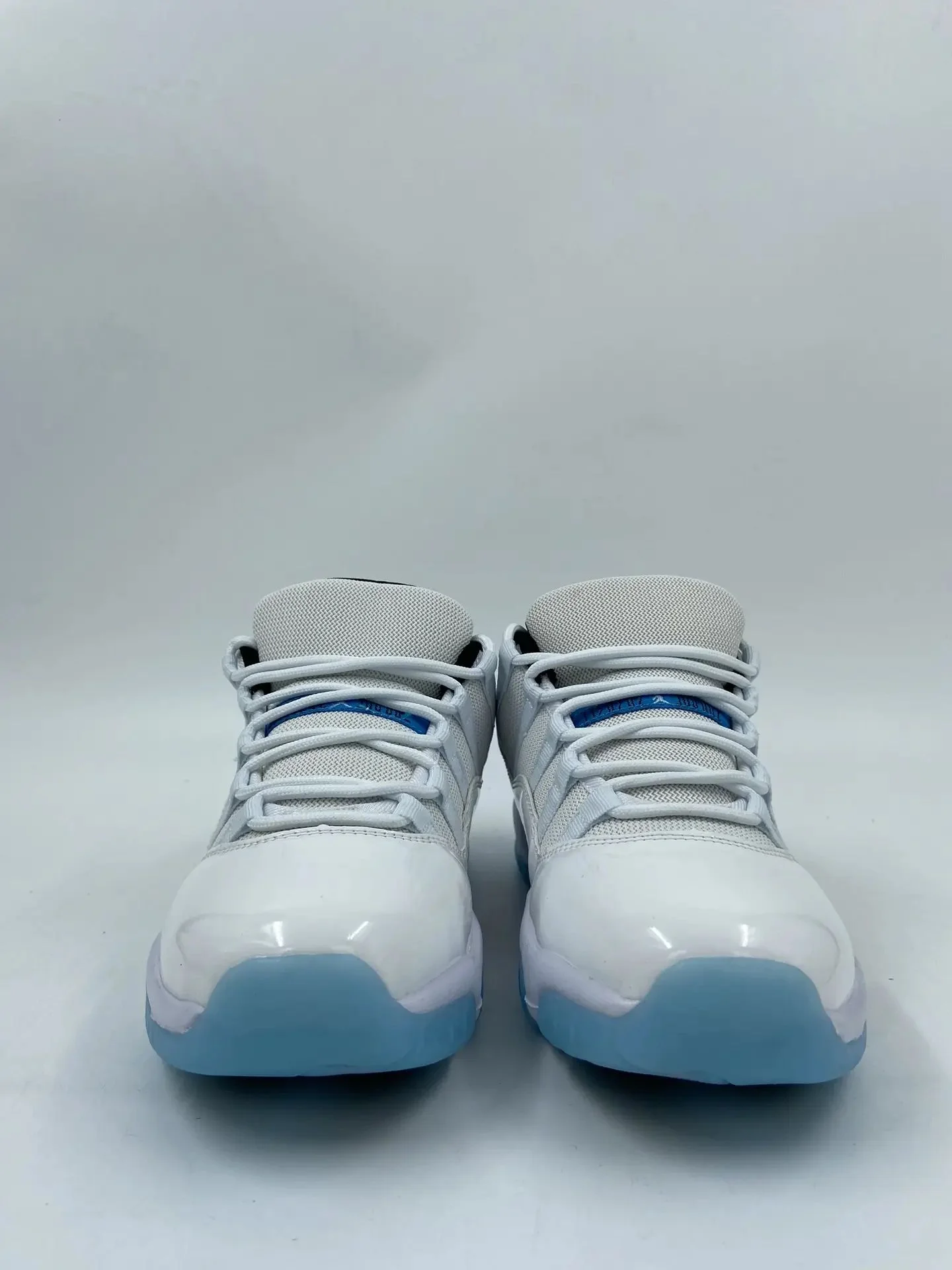 Кроссовки Jordan 11 белый размеры 37-41EUR - миниатюра 8
