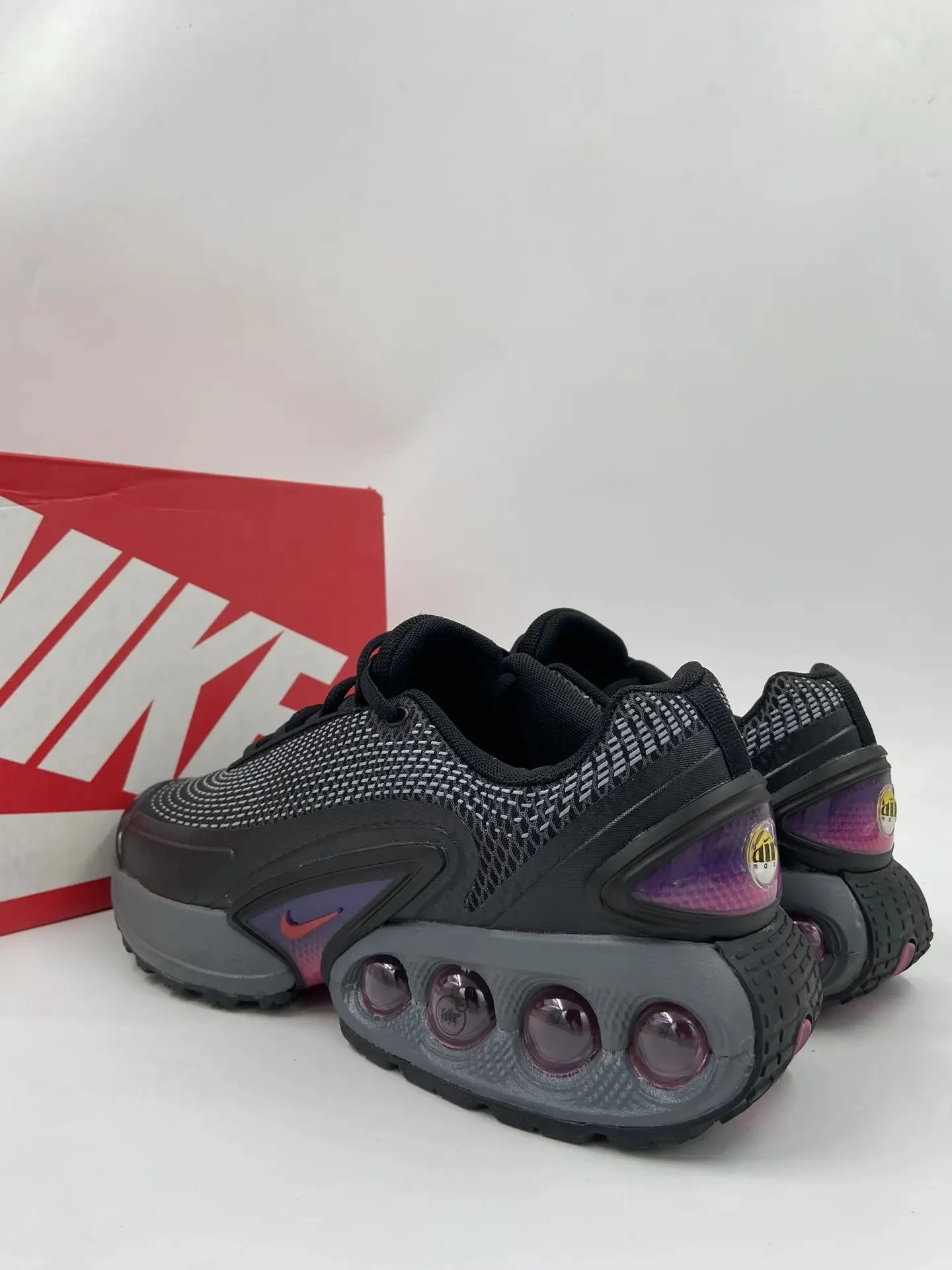 Кроссовки Air Max DN ALL размеры 41-45 eur - миниатюра 3