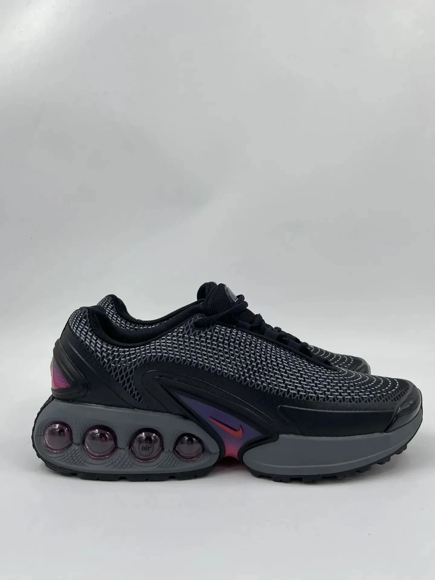 Кроссовки Air Max DN ALL размеры 41-45 eur - миниатюра 6
