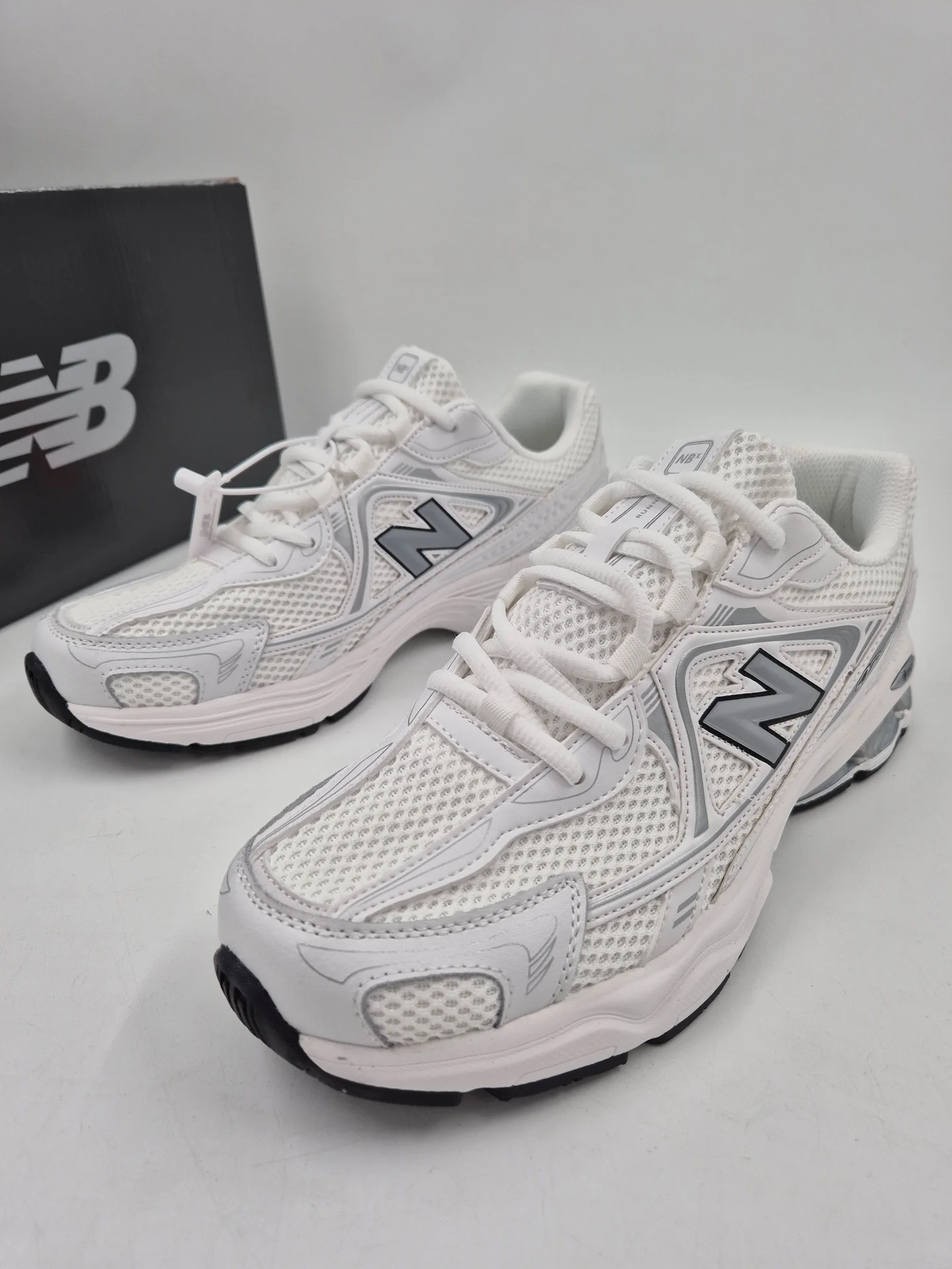Кроссовки New Balance 1064 размеры 41-45 EUR - миниатюра 5