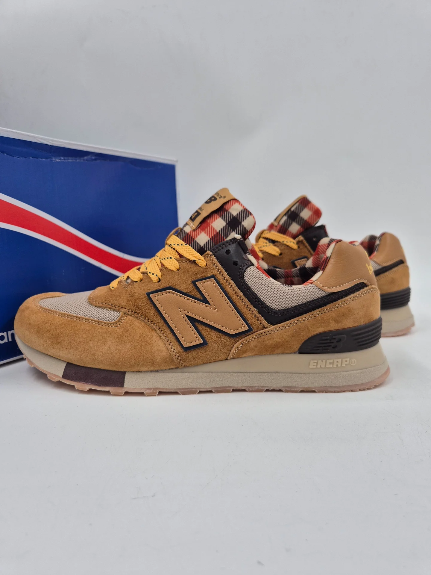 Кроссовки New Balance 574 orange размеры 41-46 - миниатюра 3
