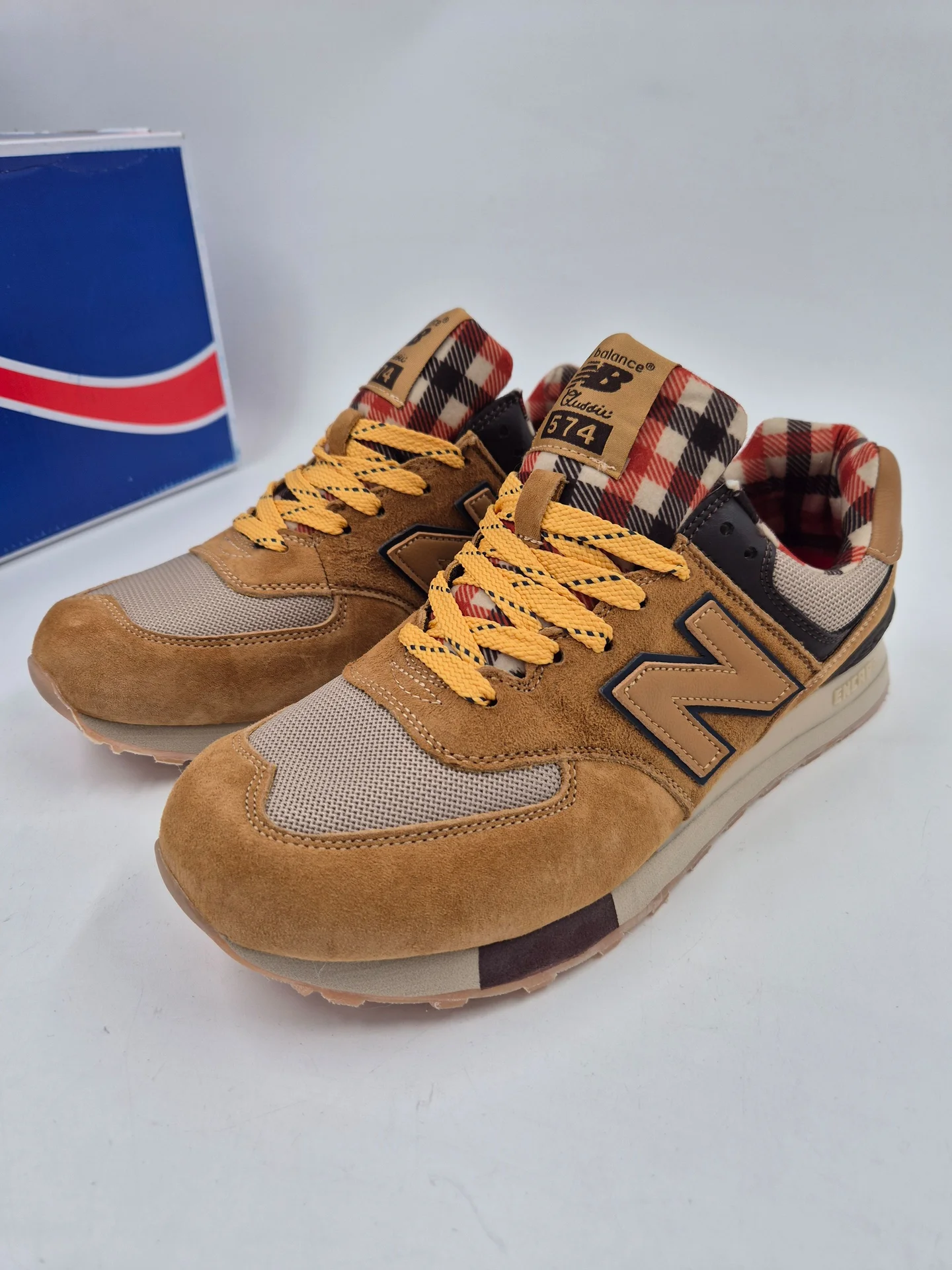 Кроссовки New Balance 574 orange размеры 41-46 - миниатюра 6