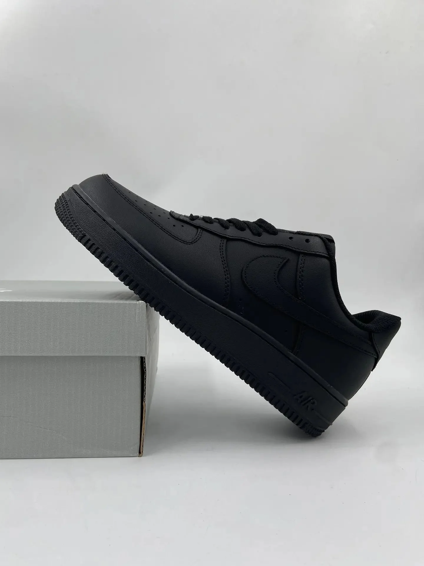 Кроссовки Nike Air Force размеры 41-49 - миниатюра 6