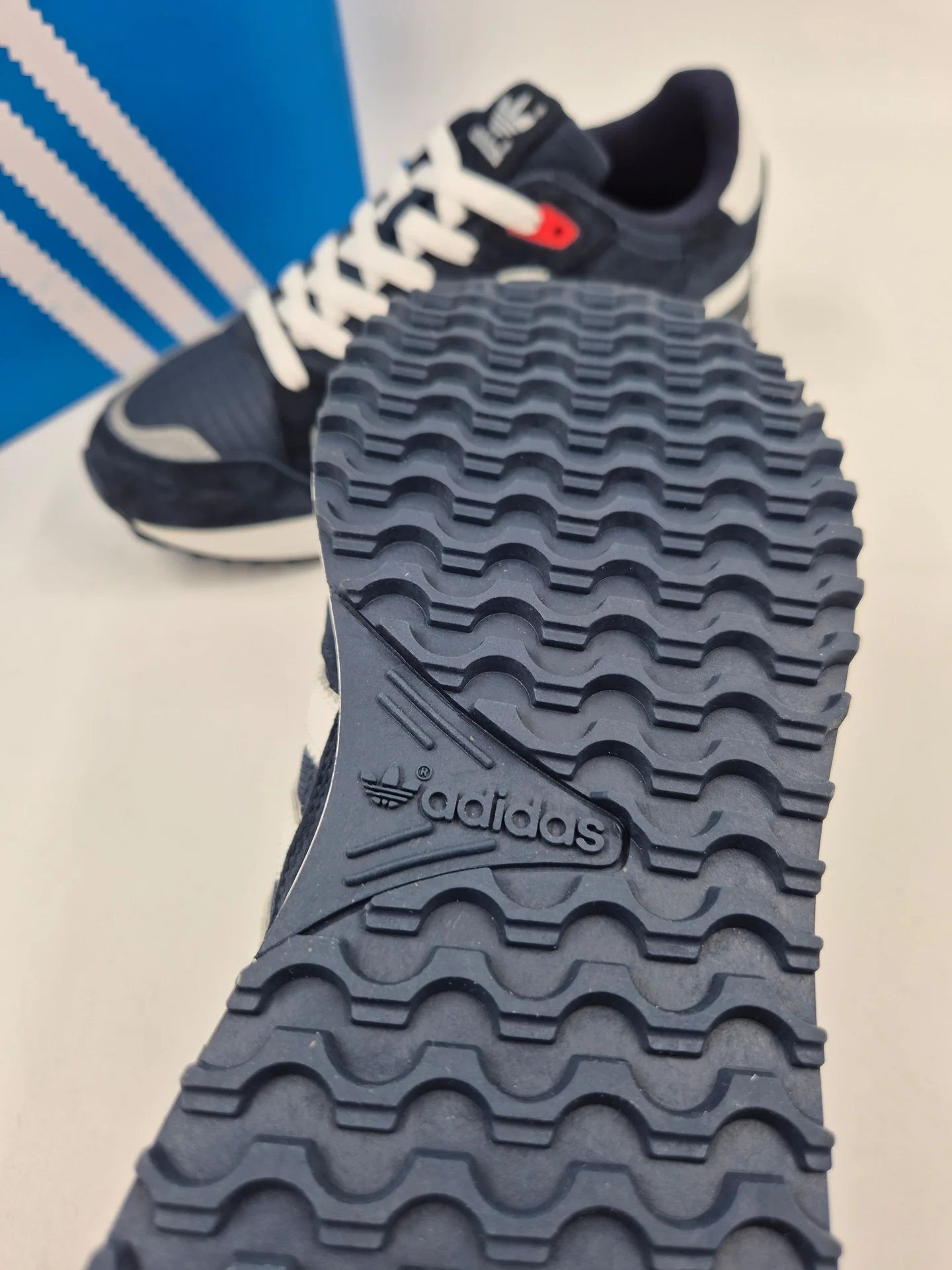 Кроссовки Adidas ZX750 размеры 41-46 EUR - миниатюра 11