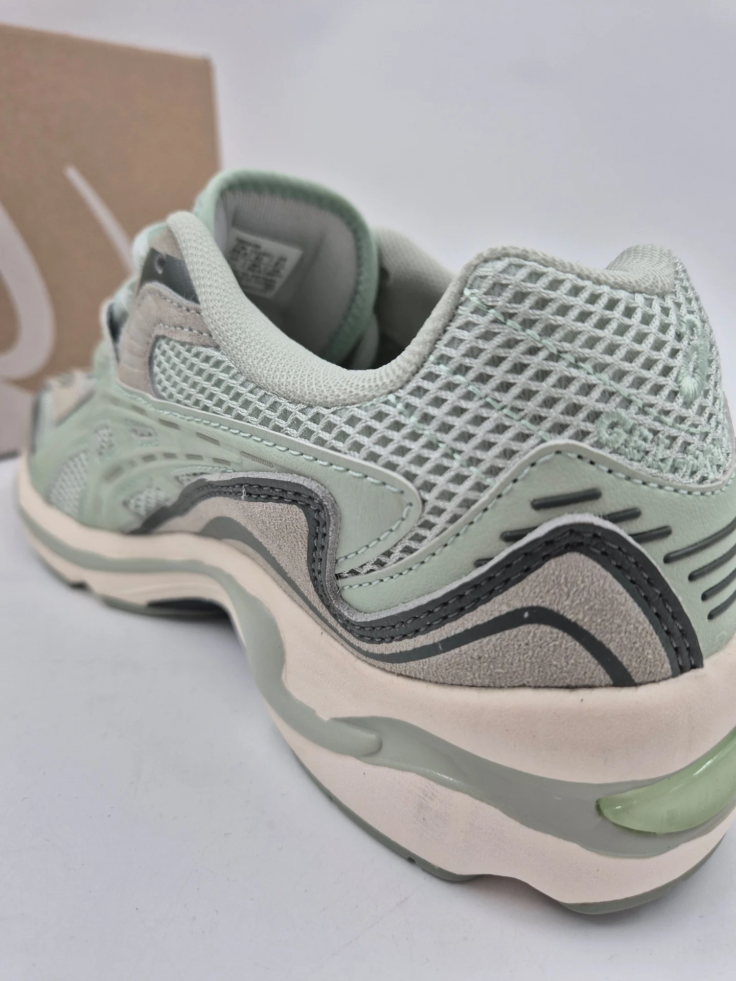 Кроссовки Asics 41-45 размеры - миниатюра 10