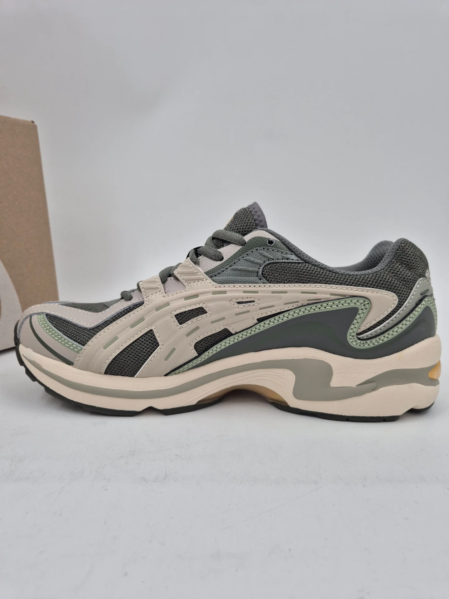 Кроссовки Asics premium размеры 41-45 EUR - миниатюра 7