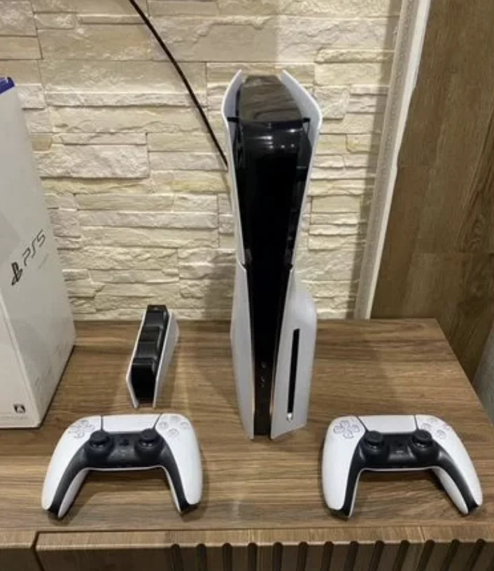 Sony Playstation 5 PS5 + игры - миниатюра 2