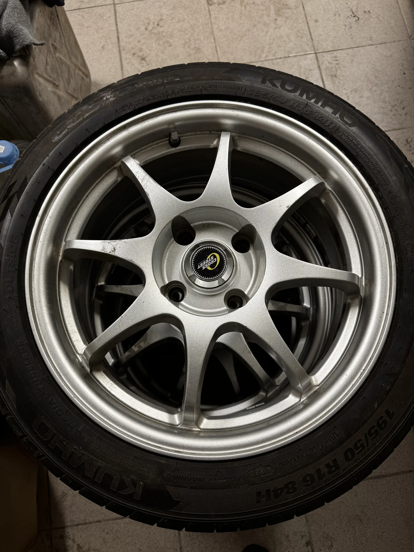 KUMHO 195/50r16 в сборе с дисками - миниатюра 5