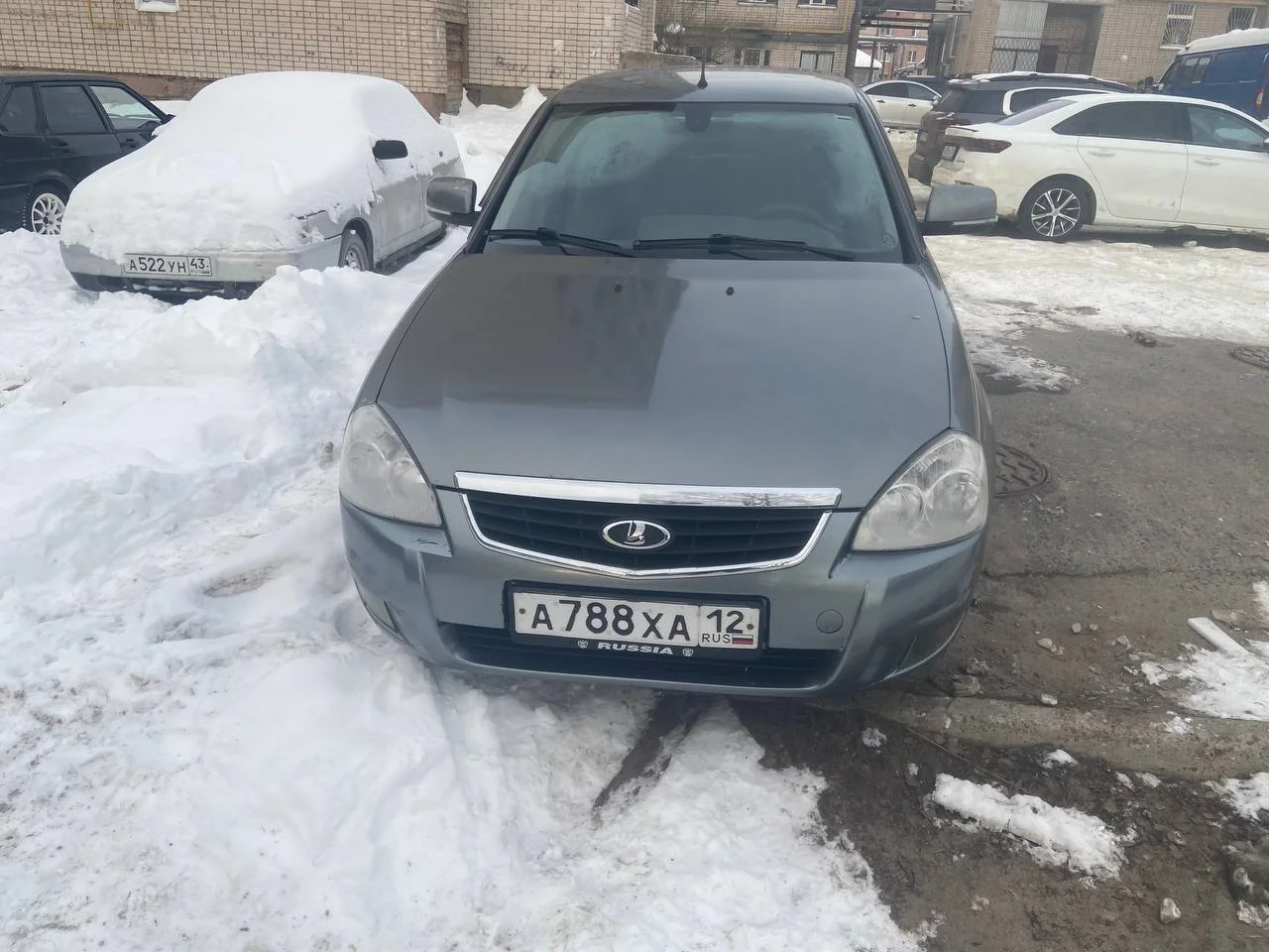 Lada Priora Люкс 2011г (Хэтчбэк) - миниатюра 12